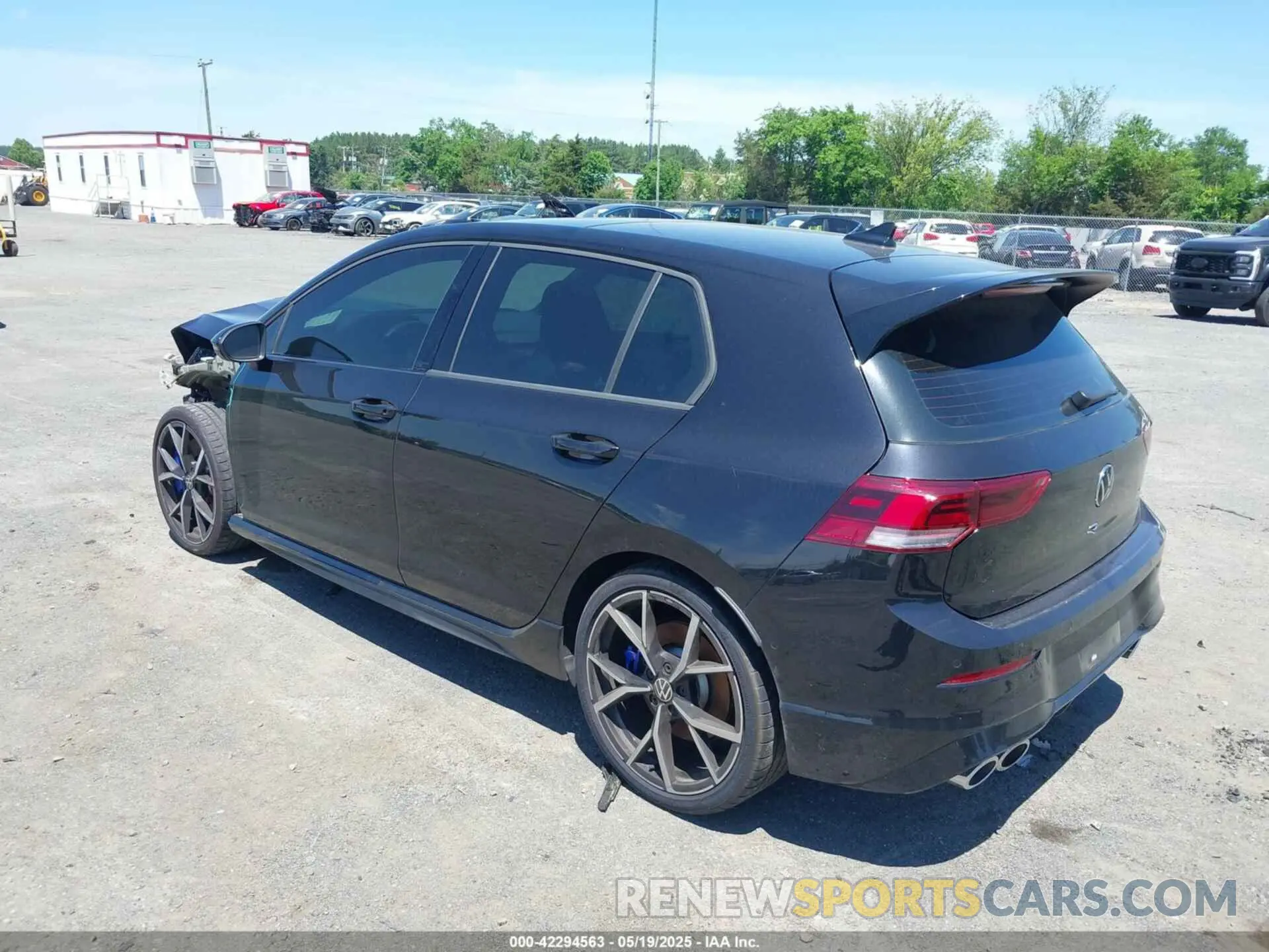 3 fotografías del automóvil dañado WVWEB7CD7RW158966 VOLKSWAGEN GOLF R 2024