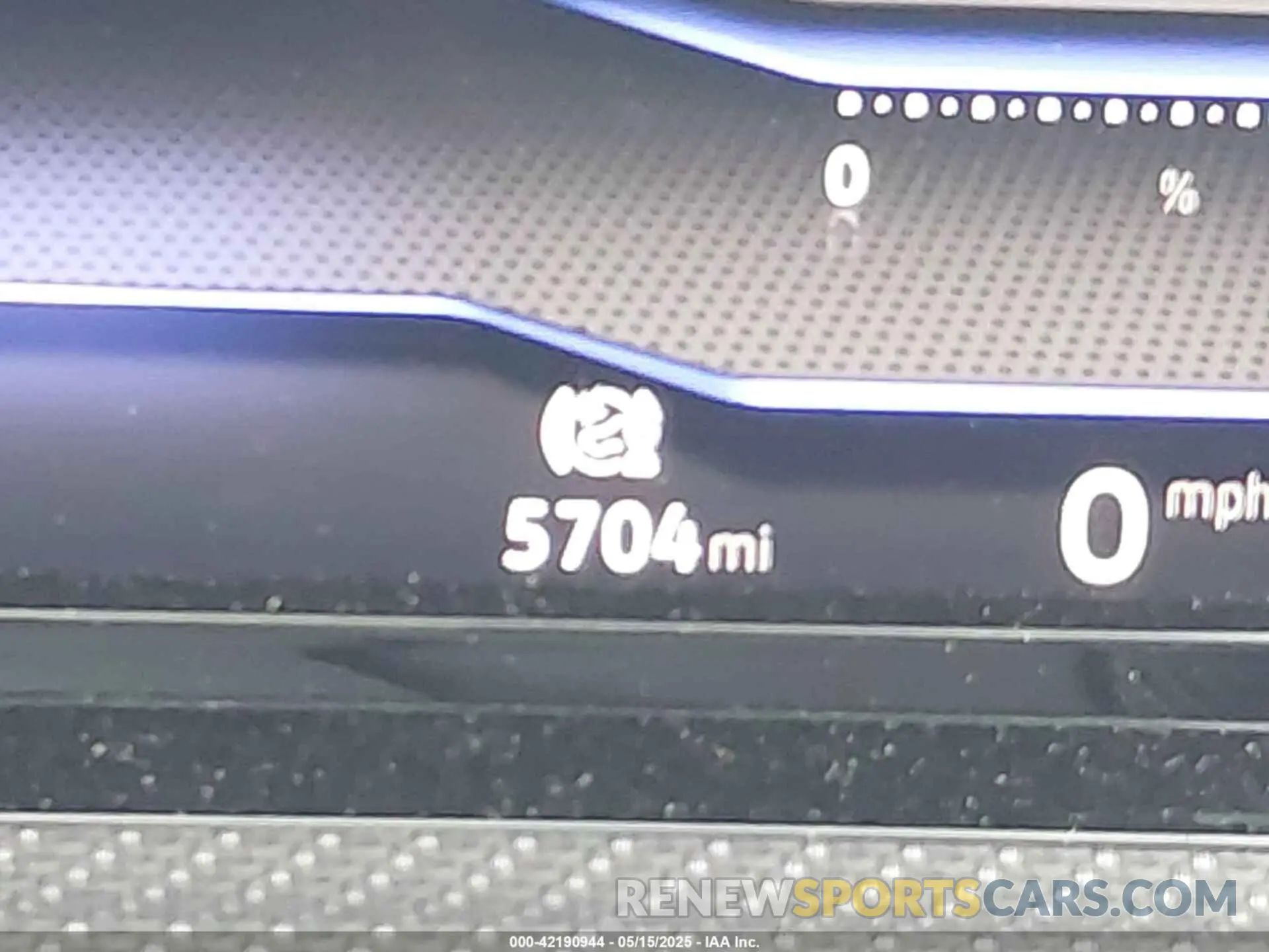 16 fotografías del automóvil dañado WVWFB7CD8RW225160 VOLKSWAGEN GOLF R 2024
