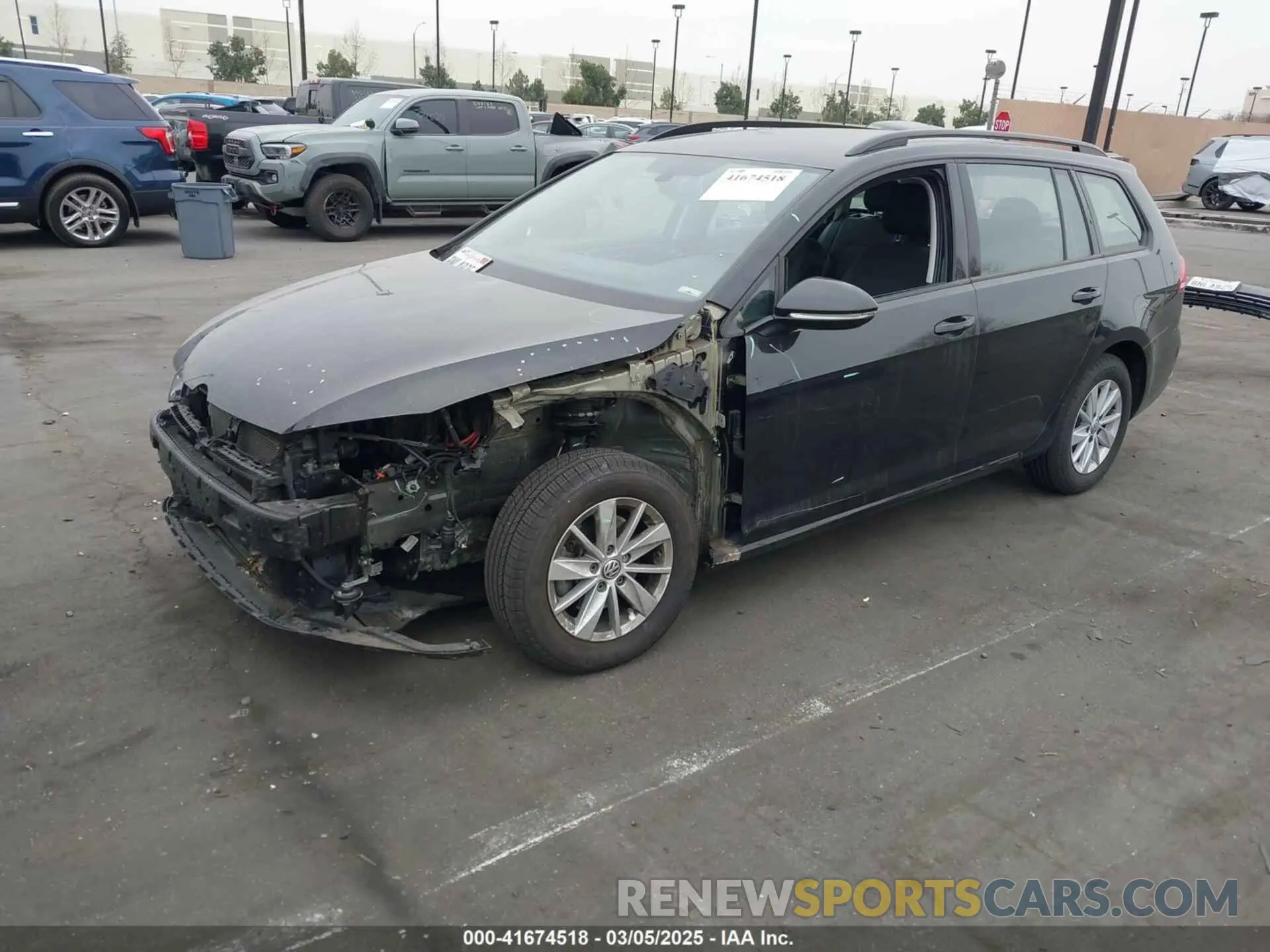 2 fotografías del automóvil dañado 3VWY57AU2KM516226 VOLKSWAGEN GOLF SPORTWAGEN 2019
