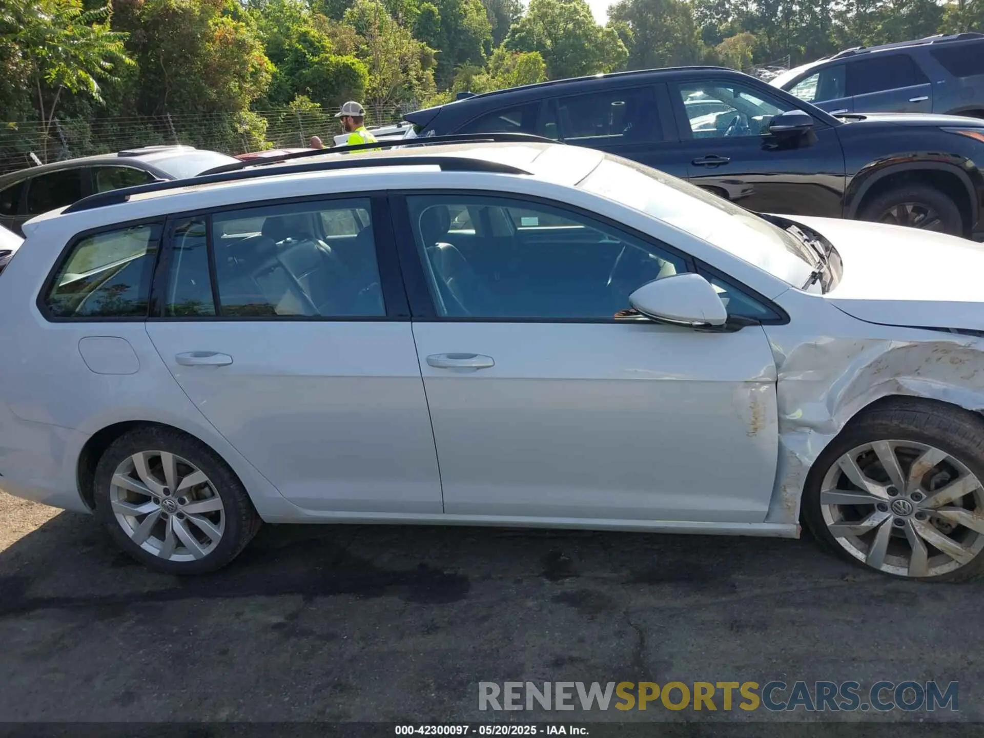 13 fotografías del automóvil dañado 3VWY57AU3KM515165 VOLKSWAGEN GOLF SPORTWAGEN 2019