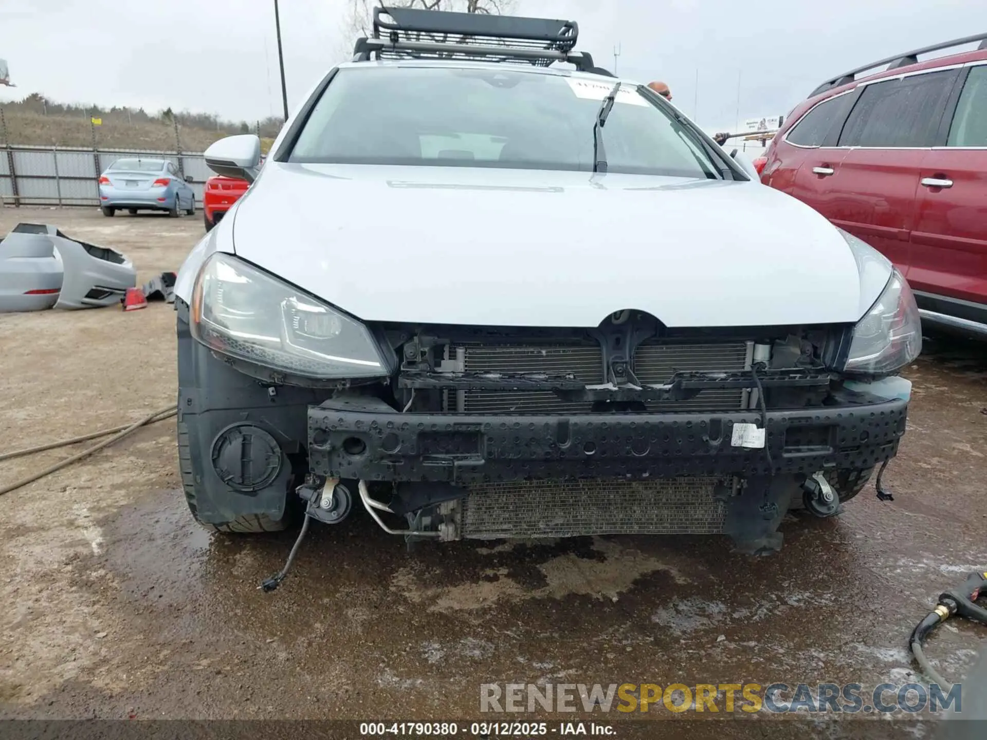 13 fotografías del automóvil dañado 3VWY57AU7KM502547 VOLKSWAGEN GOLF SPORTWAGEN 2019
