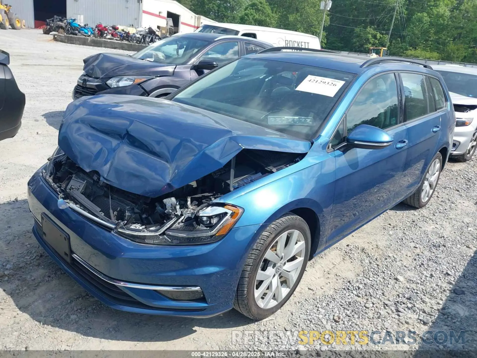 2 fotografías del automóvil dañado 3VWY57AU9KM510861 VOLKSWAGEN GOLF SPORTWAGEN 2019