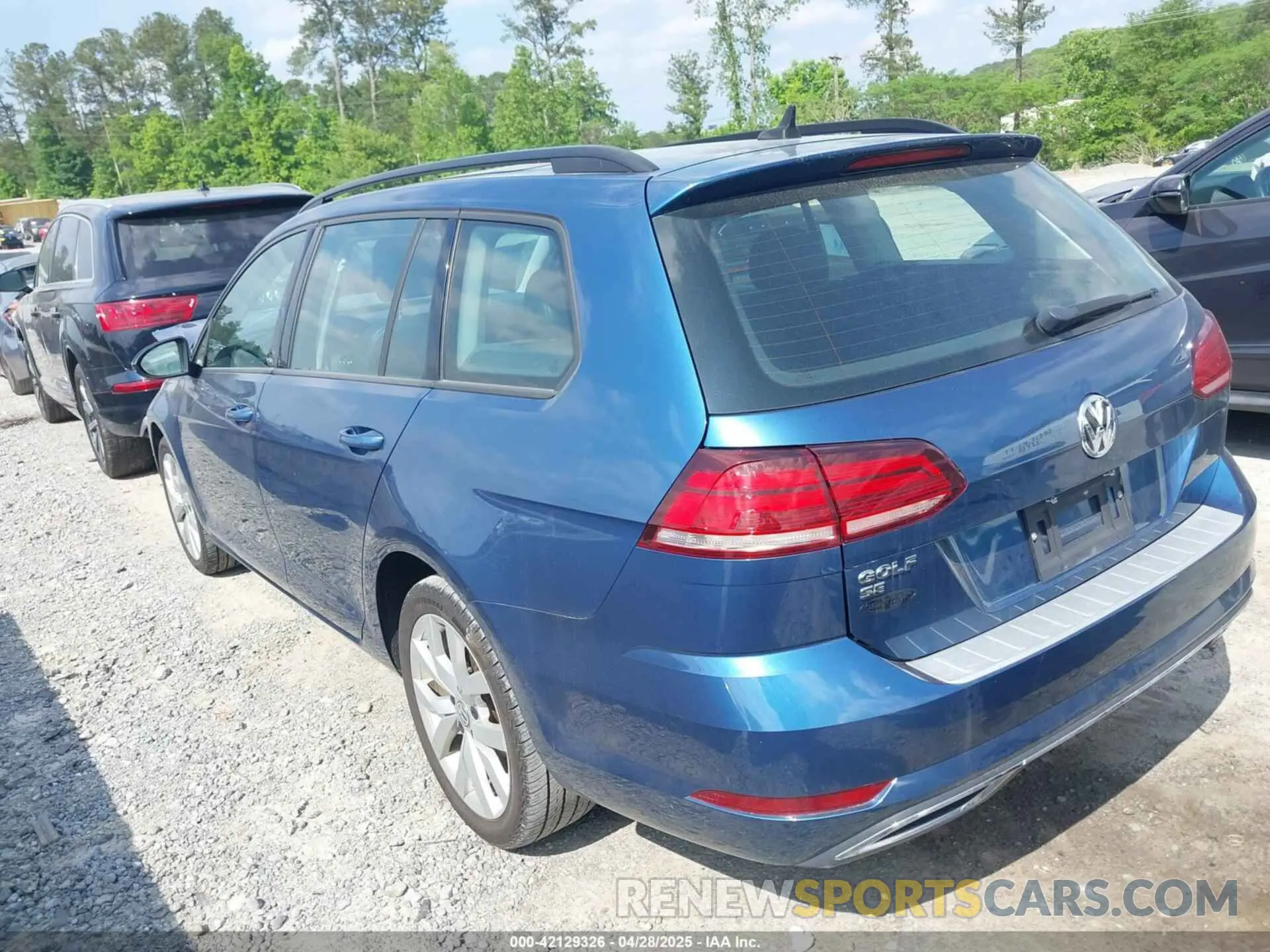 3 fotografías del automóvil dañado 3VWY57AU9KM510861 VOLKSWAGEN GOLF SPORTWAGEN 2019