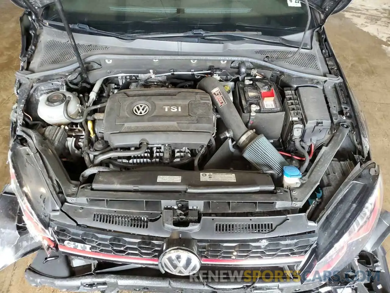 11 fotografías del automóvil dañado 3VW547AU7JM276322 VOLKSWAGEN GTI 2018