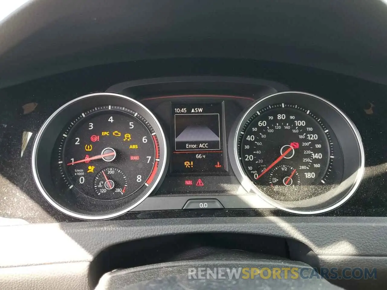 9 fotografías del automóvil dañado 3VW5T7AU4KM009725 VOLKSWAGEN GTI 2019