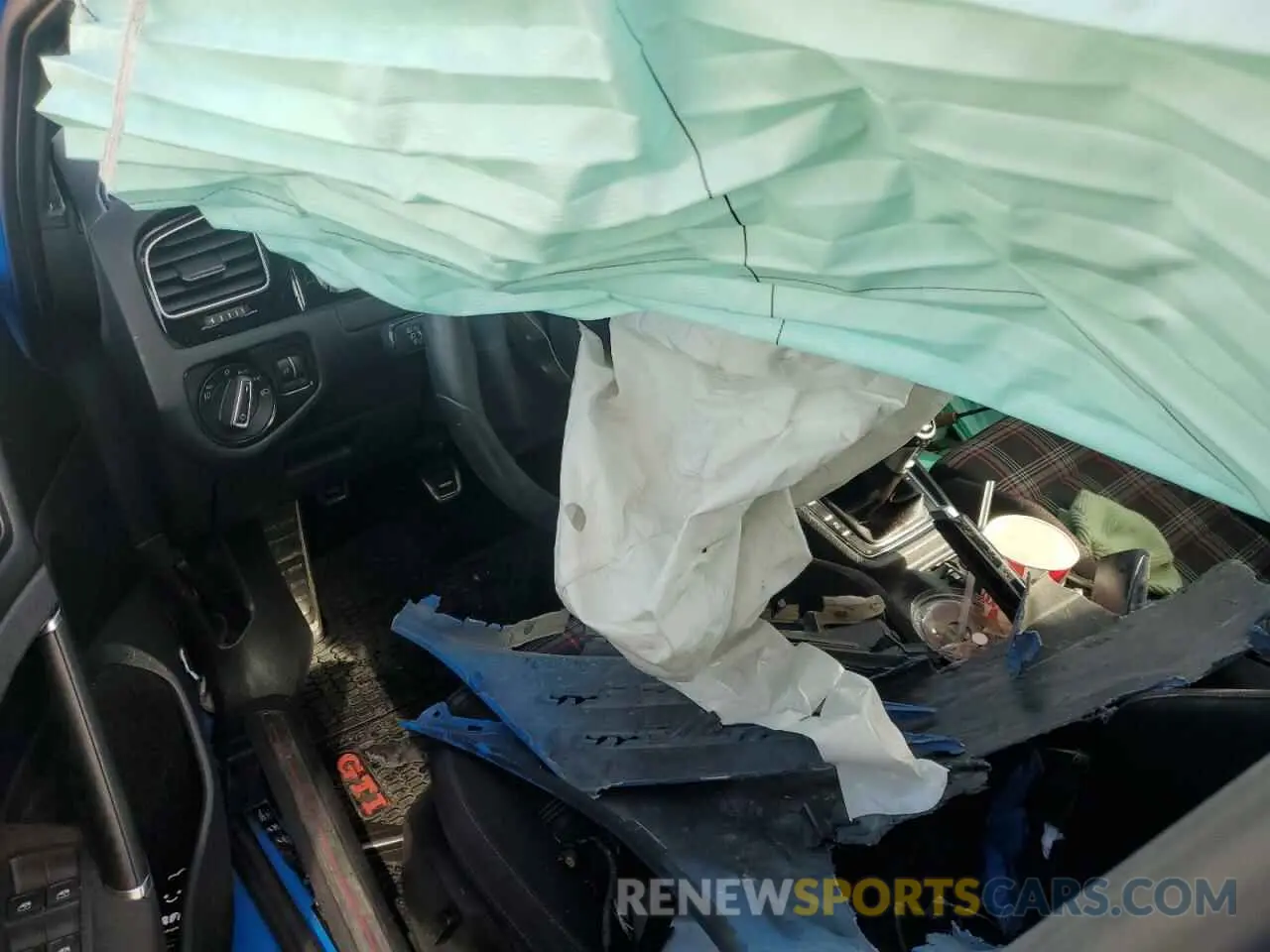 8 fotografías del automóvil dañado 3VW5T7AU8KM008545 VOLKSWAGEN GTI 2019