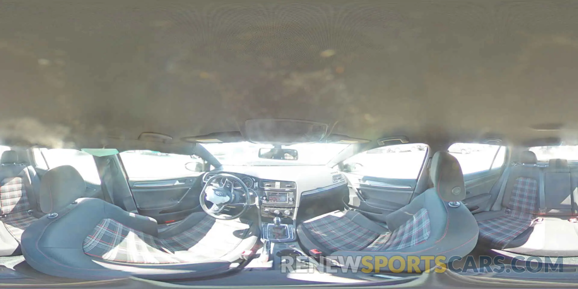 14 fotografías del automóvil dañado 3VW6T7AU1KM009461 VOLKSWAGEN GTI 2019