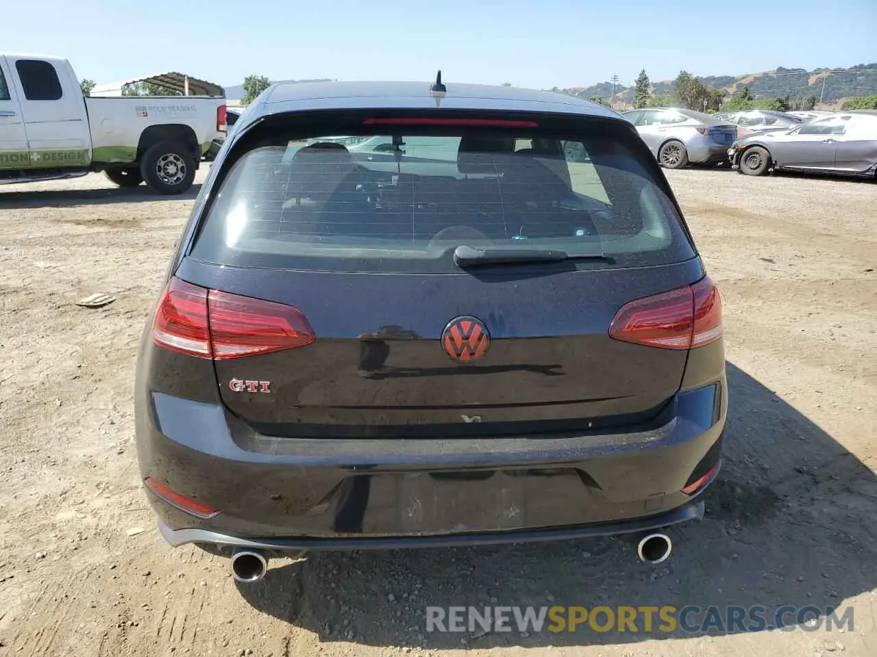6 fotografías del automóvil dañado 3VW6T7AU1KM009461 VOLKSWAGEN GTI 2019
