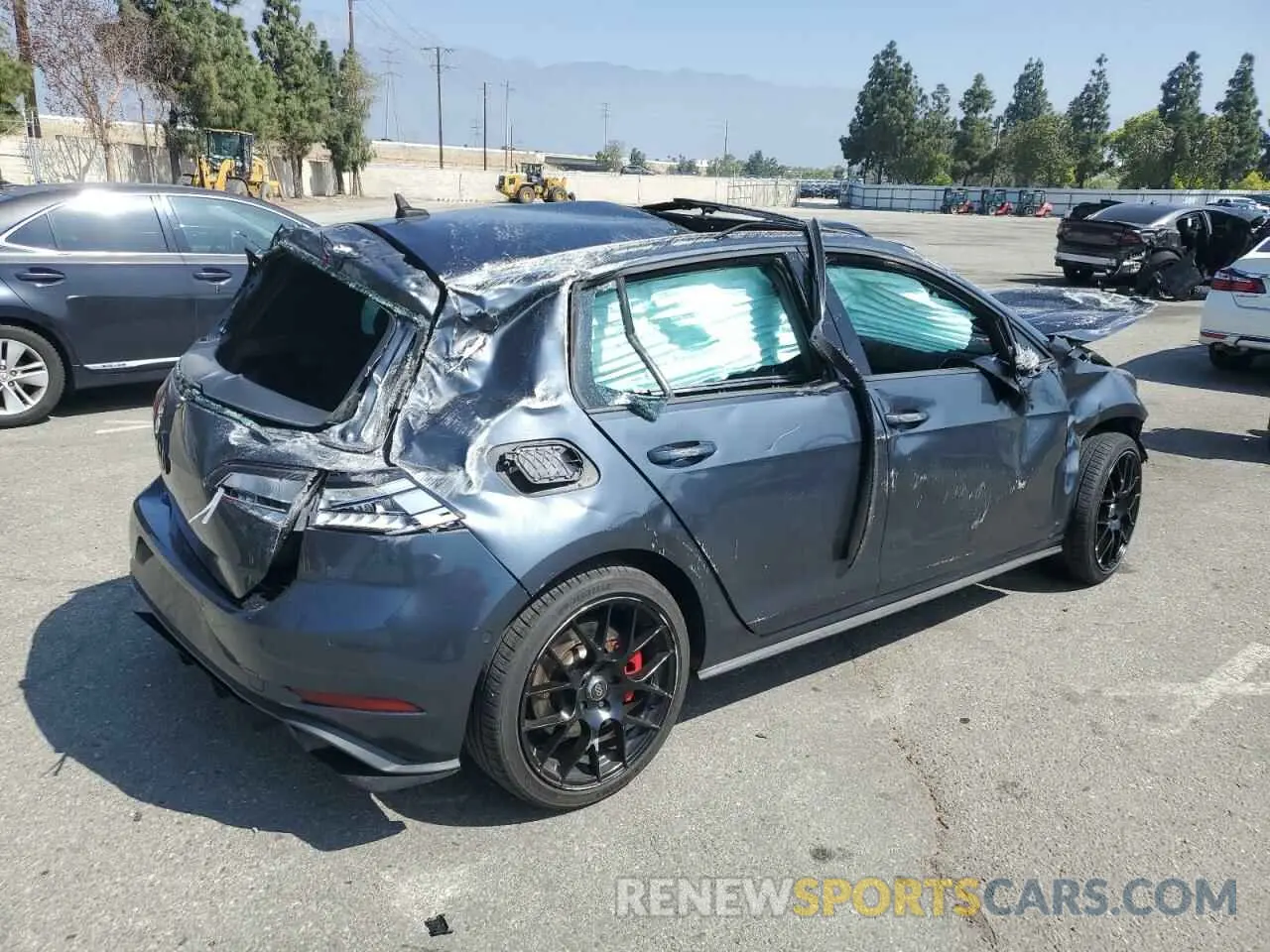 3 fotografías del automóvil dañado 3VW6T7AU1KM014286 VOLKSWAGEN GTI 2019
