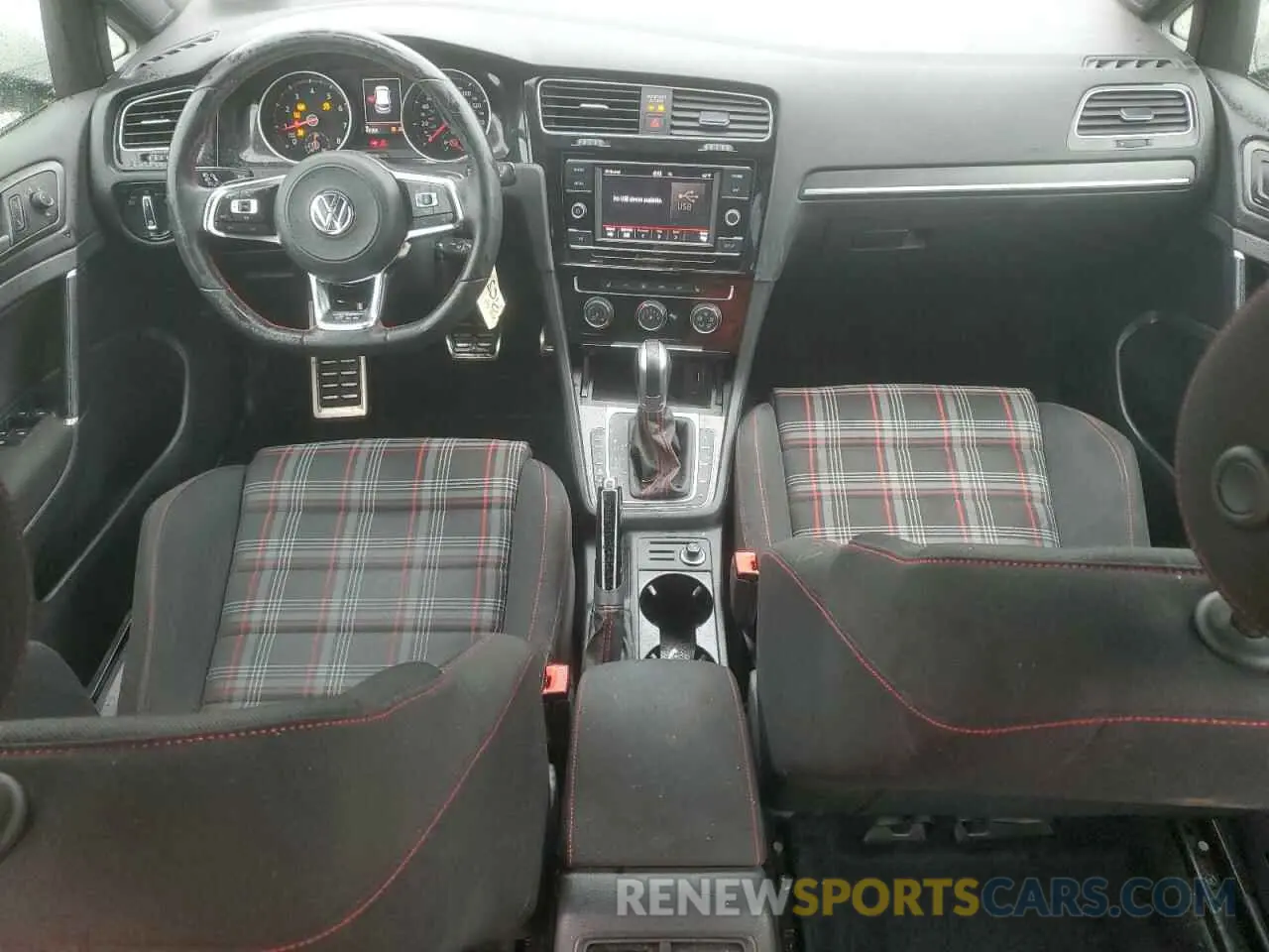8 fotografías del automóvil dañado 3VW6T7AU6KM026482 VOLKSWAGEN GTI 2019