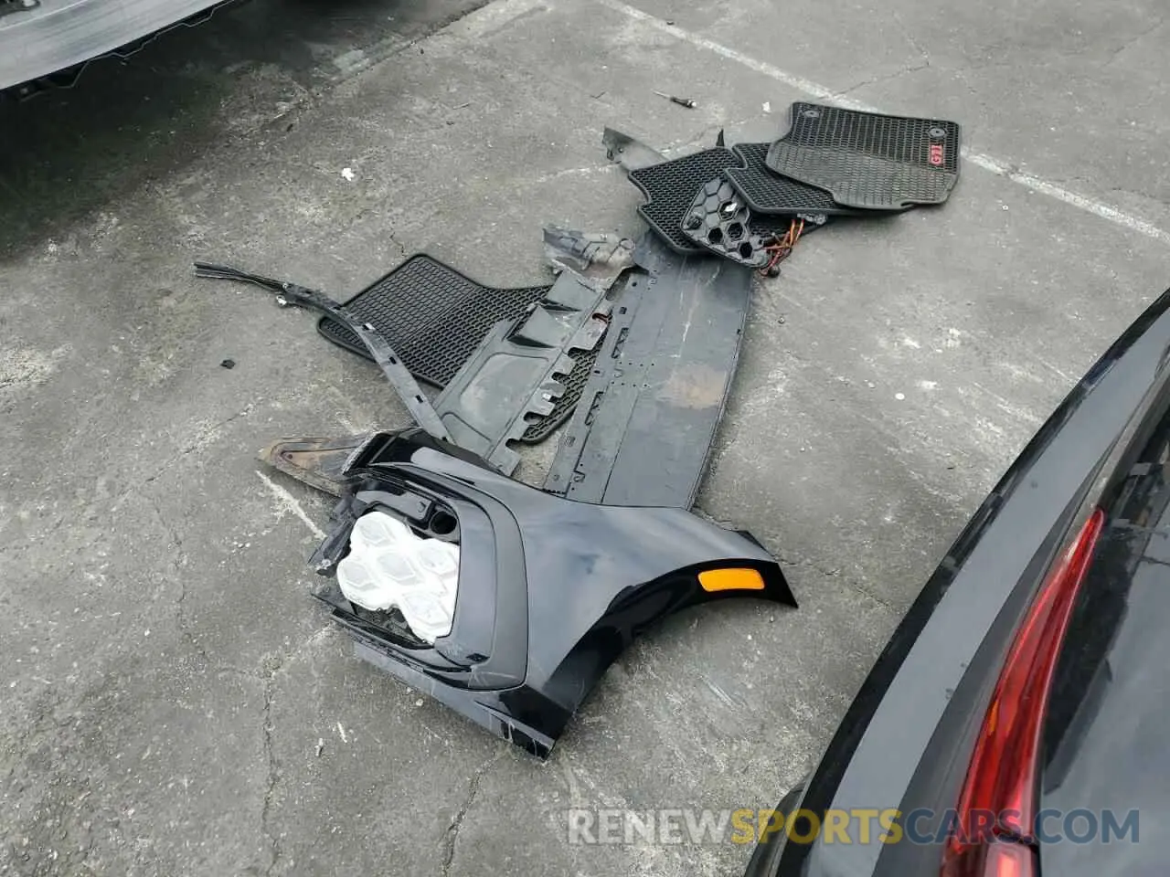 12 fotografías del automóvil dañado WVWH87CD6NW162223 VOLKSWAGEN GTI 2022