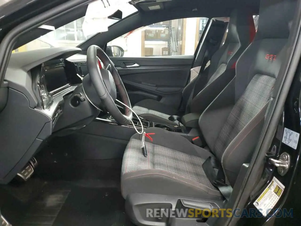 7 fotografías del automóvil dañado WVWGA7CD1RW219496 VOLKSWAGEN GTI 2024