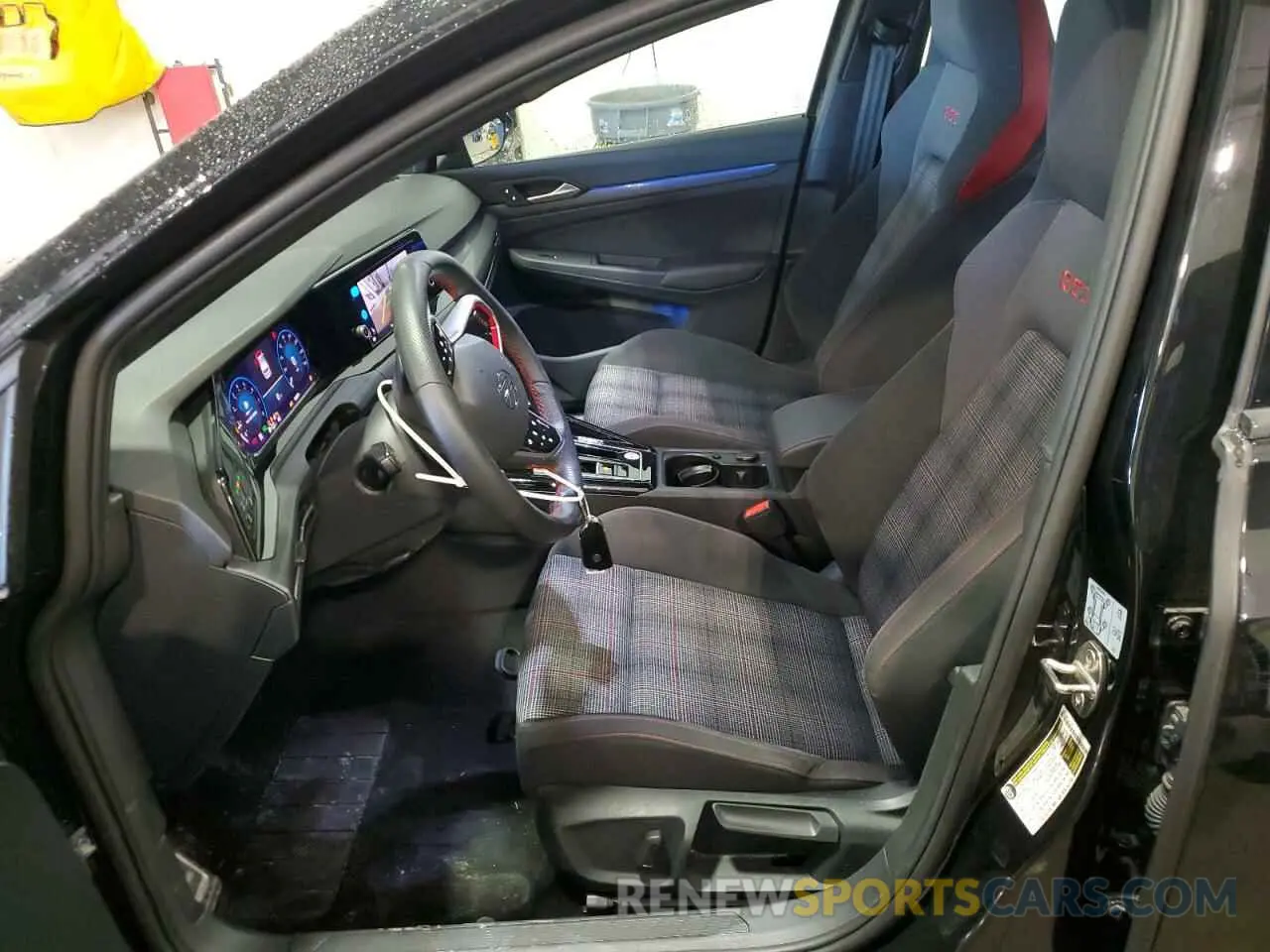 7 fotografías del automóvil dañado WVWGA7CD1RW219885 VOLKSWAGEN GTI 2024