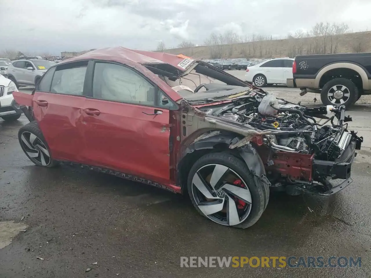 4 fotografías del automóvil dañado WVWGA7CD3RW155235 VOLKSWAGEN GTI 2024