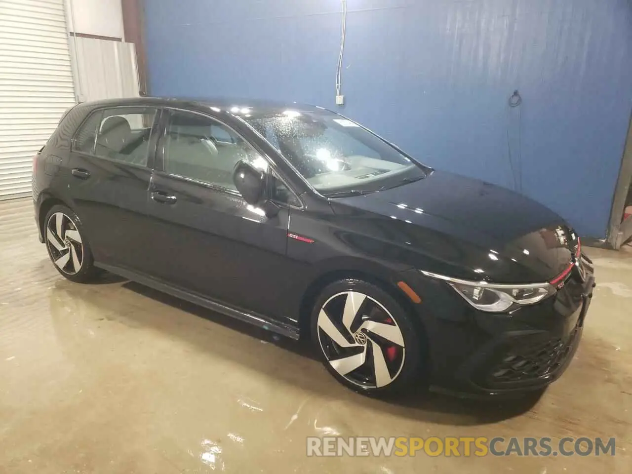 4 fotografías del automóvil dañado WVWGA7CD5RW214348 VOLKSWAGEN GTI 2024