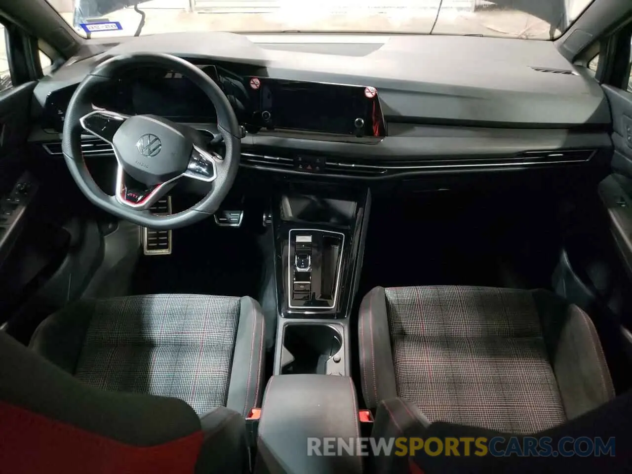 8 fotografías del automóvil dañado WVWGA7CD5RW214348 VOLKSWAGEN GTI 2024