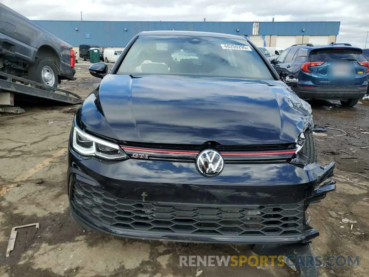 5 fotografías del automóvil dañado WVWHA7CD0RW148229 VOLKSWAGEN GTI 2024