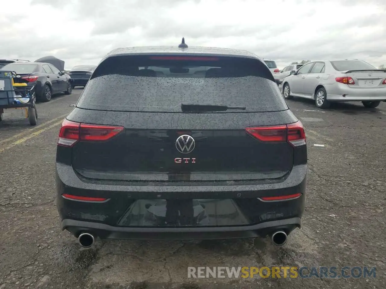 6 fotografías del automóvil dañado WVWHA7CD0RW209918 VOLKSWAGEN GTI 2024