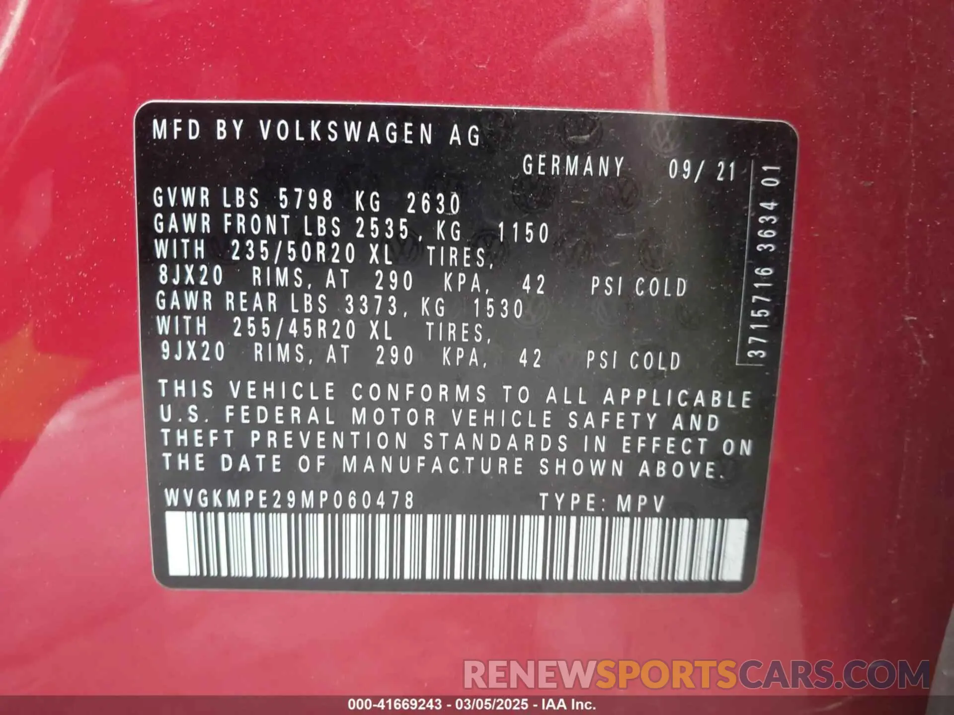 9 fotografías del automóvil dañado WVGKMPE29MP060478 VOLKSWAGEN ID.4 2021
