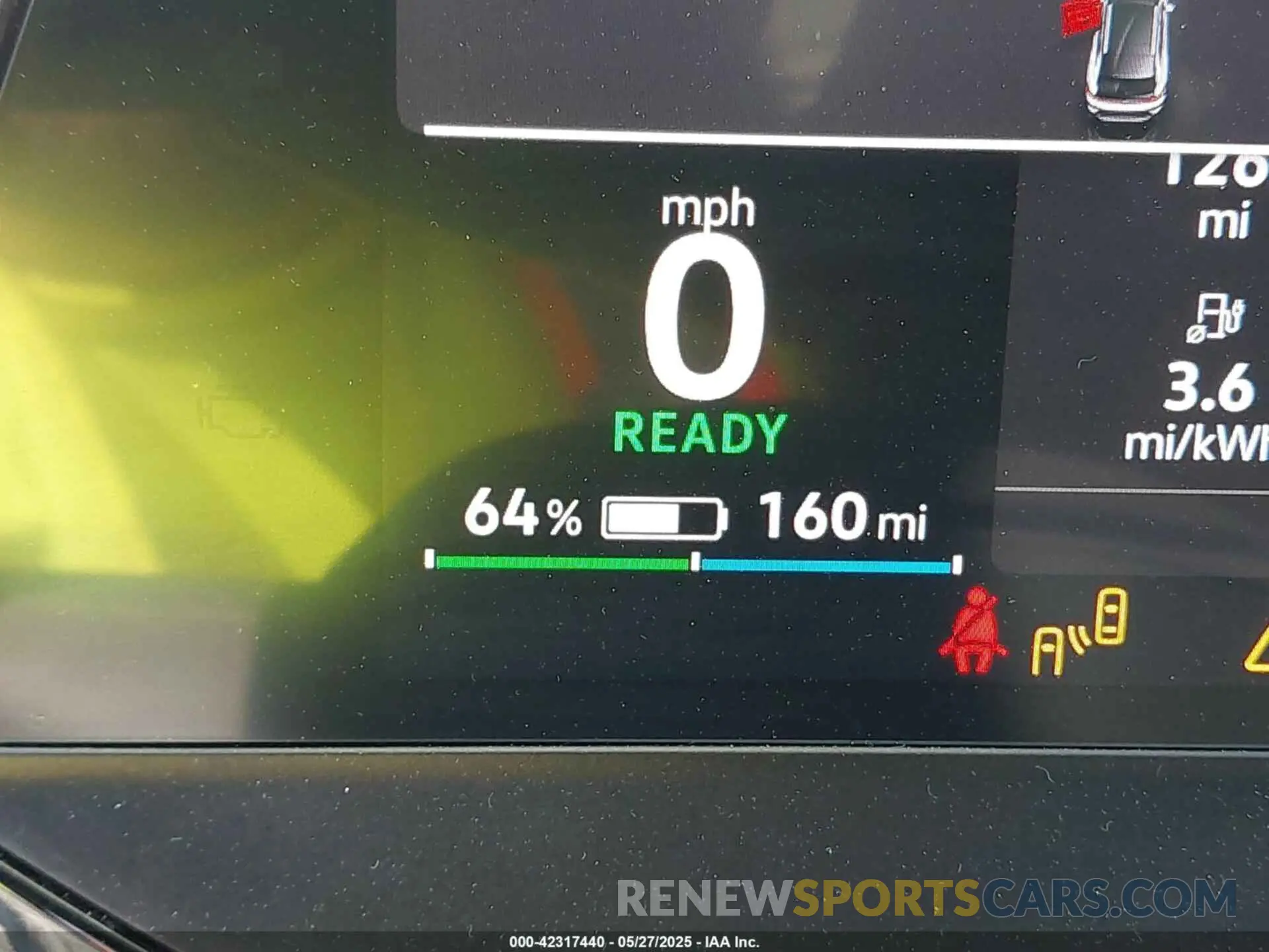 17 fotografías del automóvil dañado WVGTMPE20MP058882 VOLKSWAGEN ID.4 2021