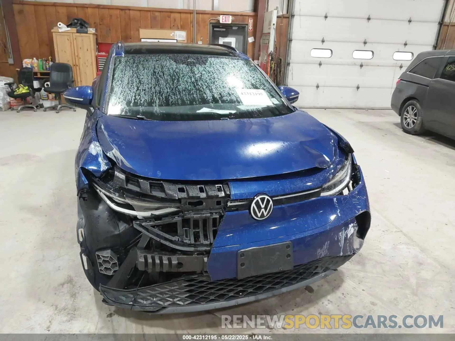 6 fotografías del automóvil dañado WVGTMPE29MP042468 VOLKSWAGEN ID.4 2021