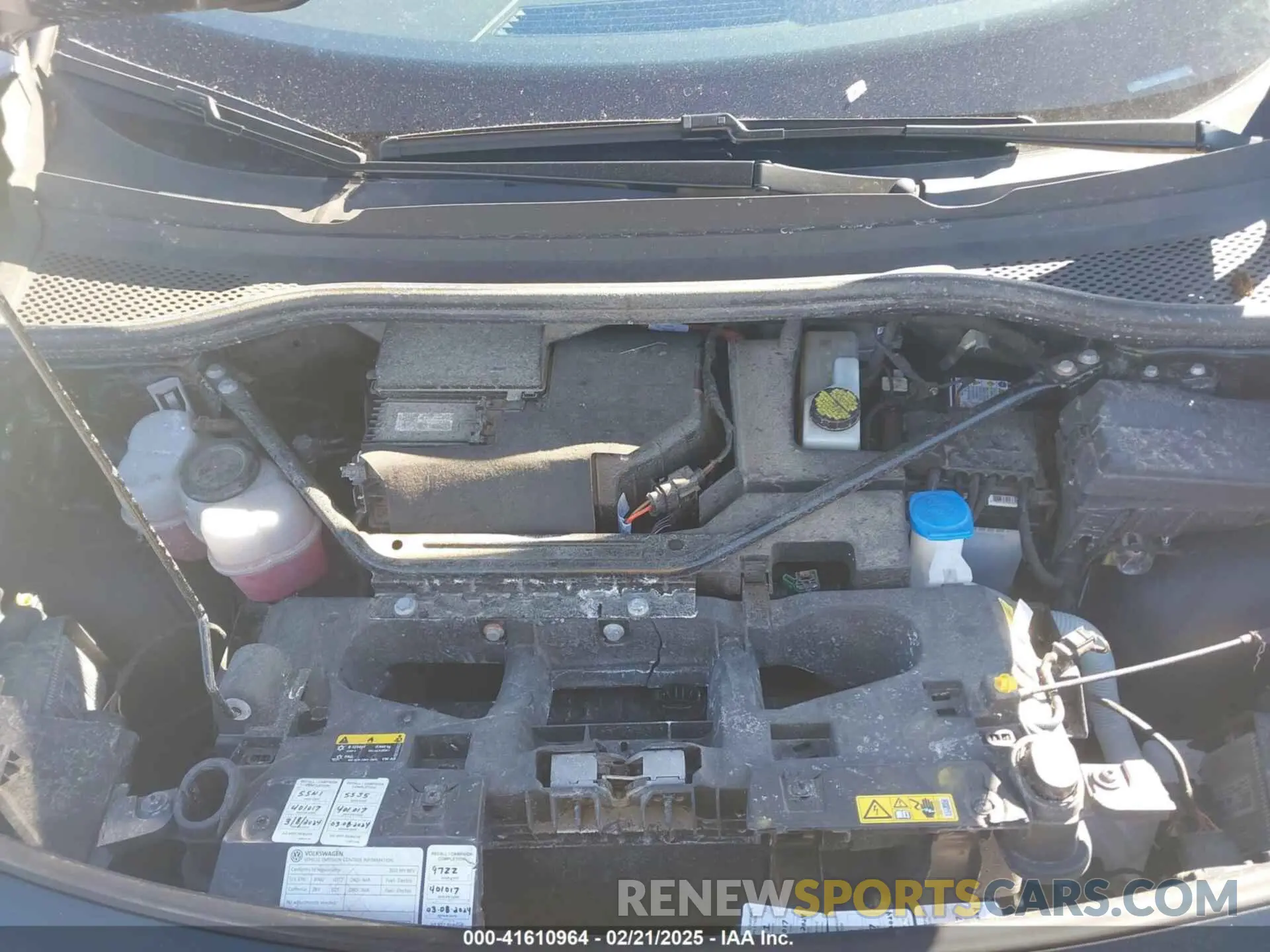10 fotografías del automóvil dañado WVGUNPE25MP057812 VOLKSWAGEN ID.4 2021