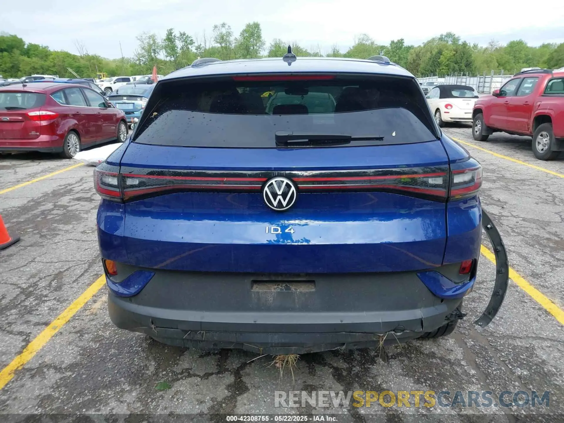 15 fotografías del automóvil dañado WVGGNPE20NP037028 VOLKSWAGEN ID.4 2022