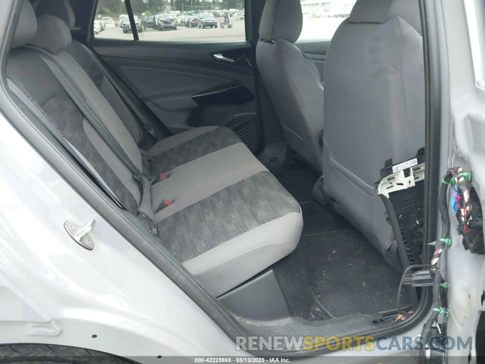 8 fotografías del automóvil dañado WVGJNPE2XNP038869 VOLKSWAGEN ID.4 2022