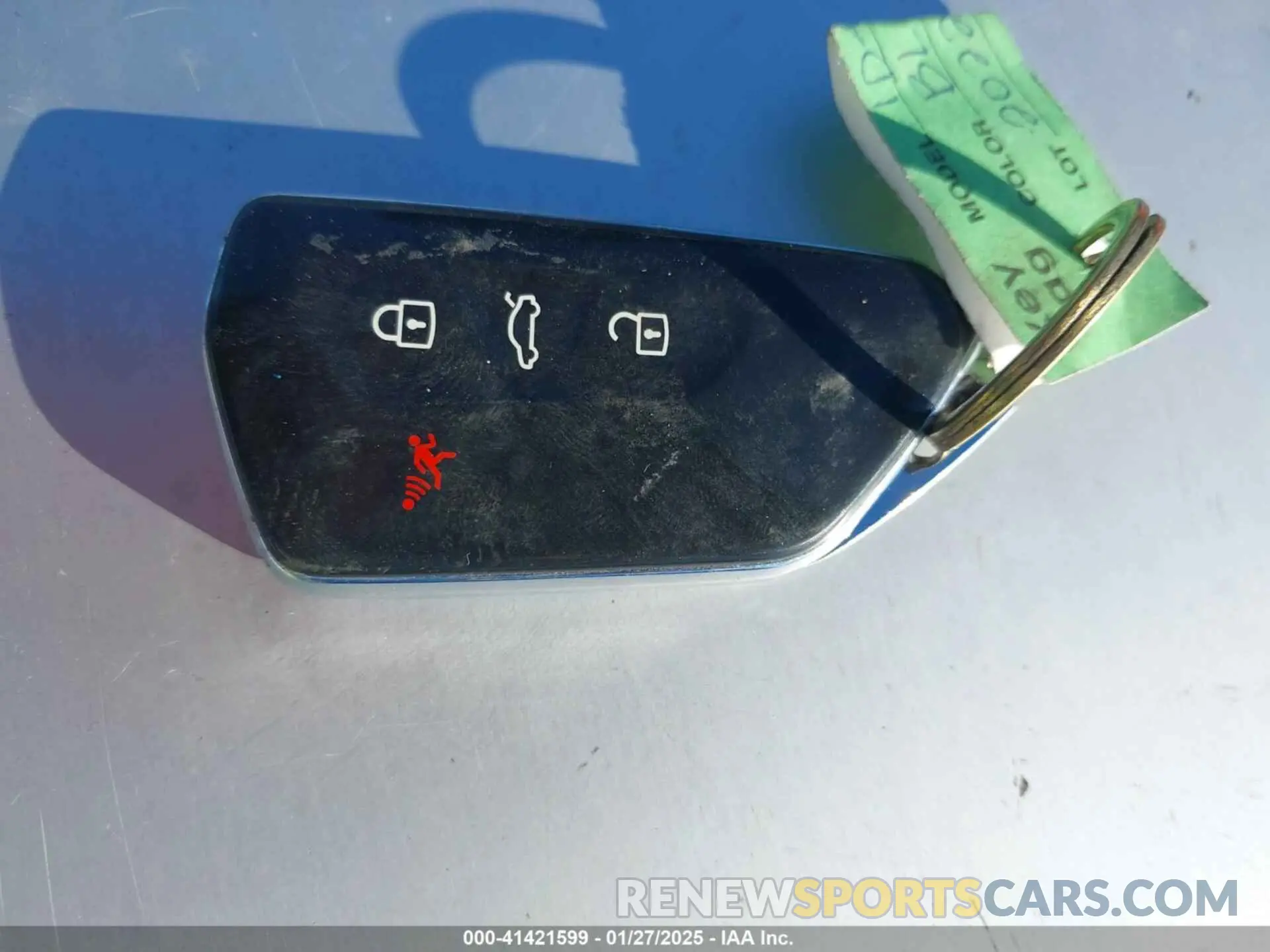 11 fotografías del automóvil dañado WVGKMPE20NP064257 VOLKSWAGEN ID.4 2022