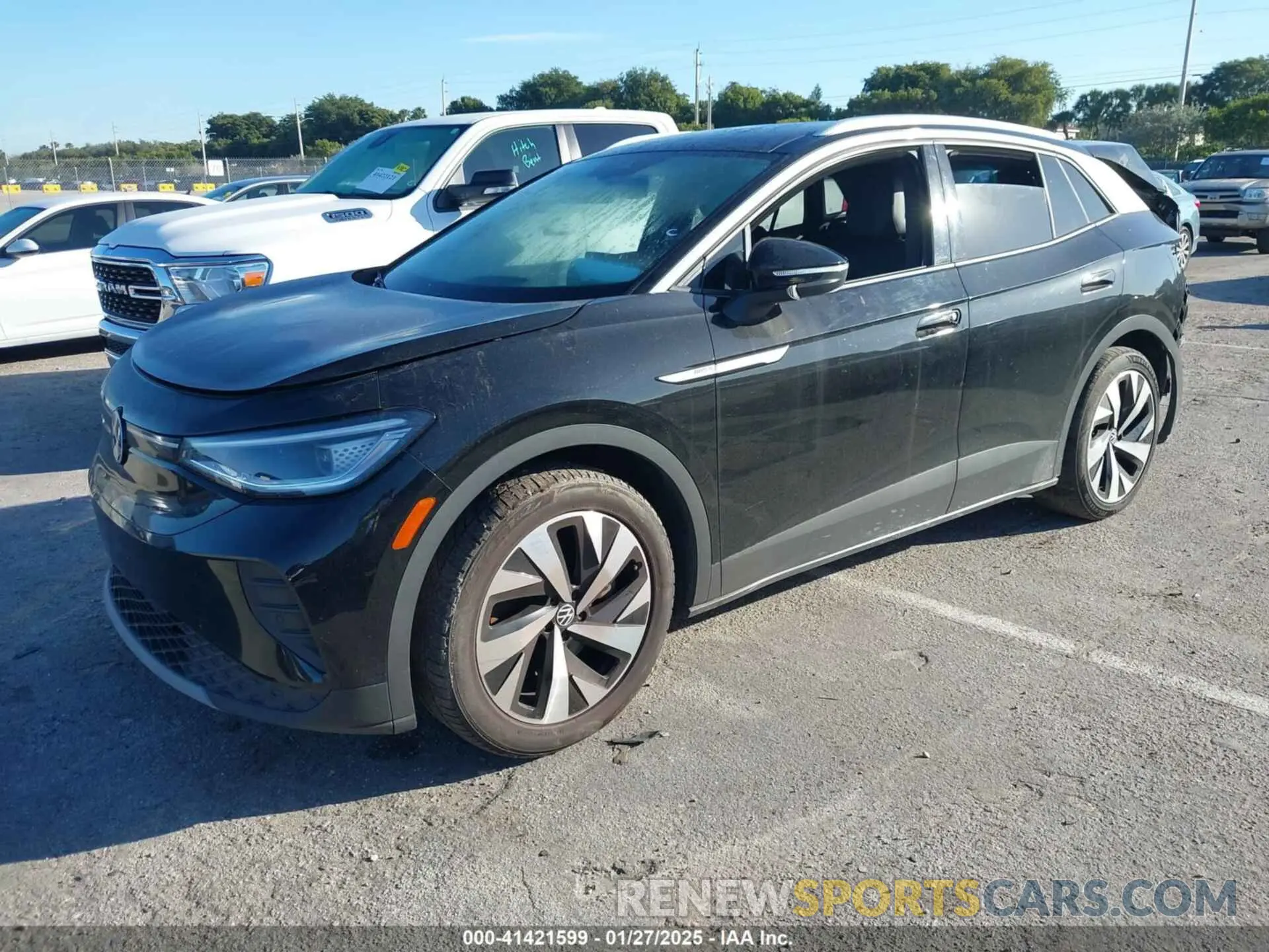 2 fotografías del automóvil dañado WVGKMPE20NP064257 VOLKSWAGEN ID.4 2022