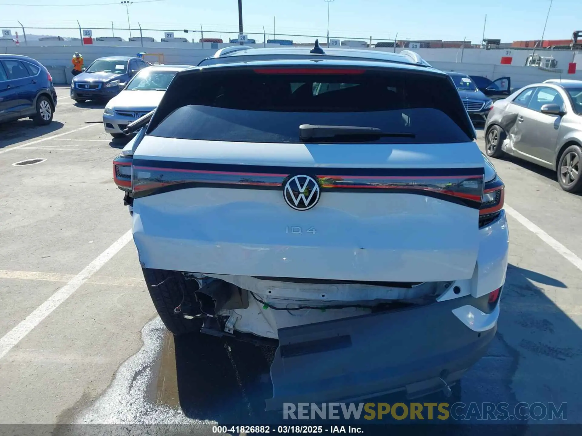 16 fotografías del automóvil dañado WVGKMPE27NP071058 VOLKSWAGEN ID.4 2022