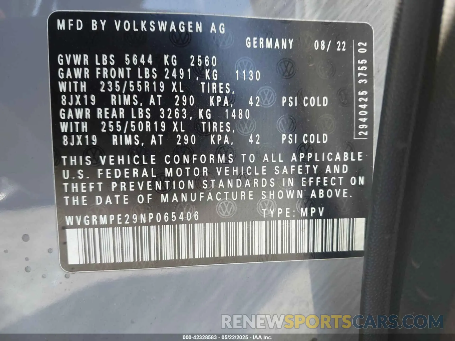 9 fotografías del automóvil dañado WVGRMPE29NP065406 VOLKSWAGEN ID.4 2022