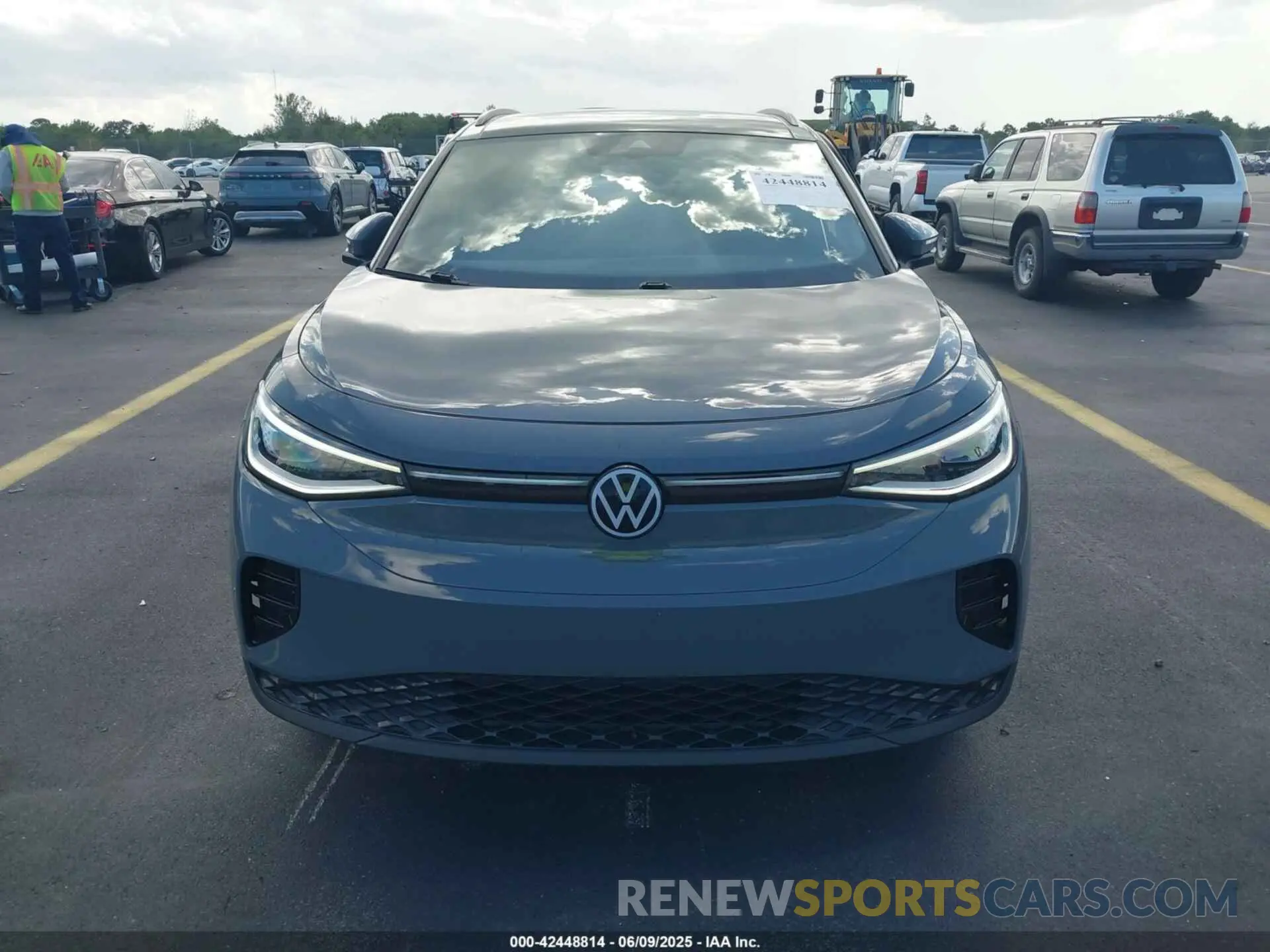 6 fotografías del automóvil dañado 1V25MPE85PC046545 VOLKSWAGEN ID.4 2023
