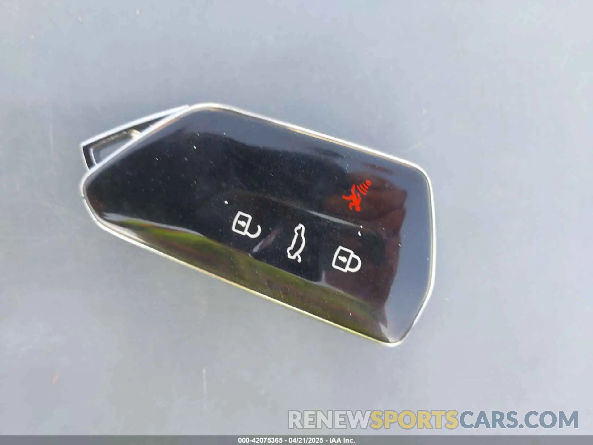 11 fotografías del automóvil dañado 1V2BMPE86PC051482 VOLKSWAGEN ID.4 2023