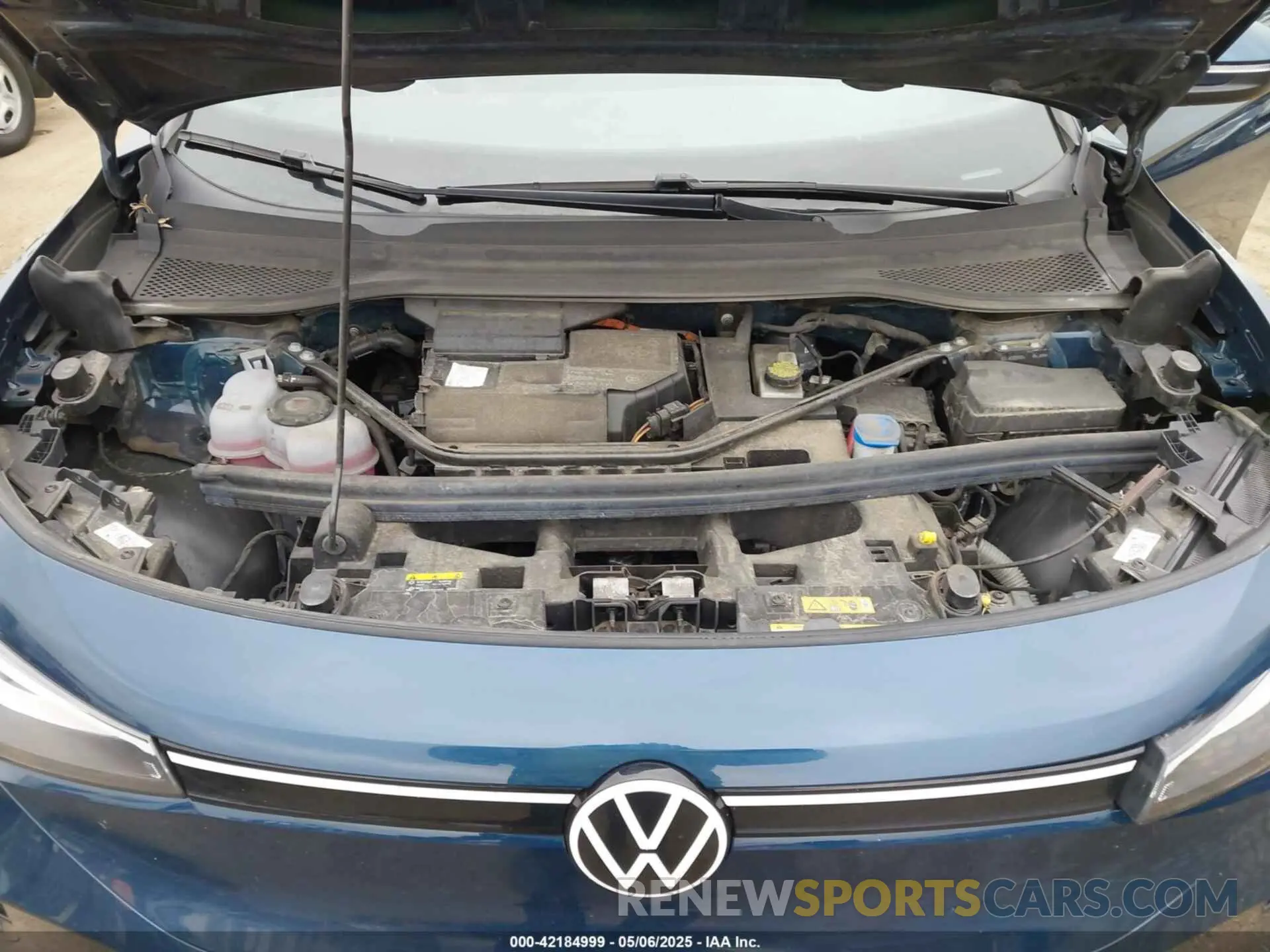 10 fotografías del automóvil dañado 1V2CMPE82PC033095 VOLKSWAGEN ID.4 2023