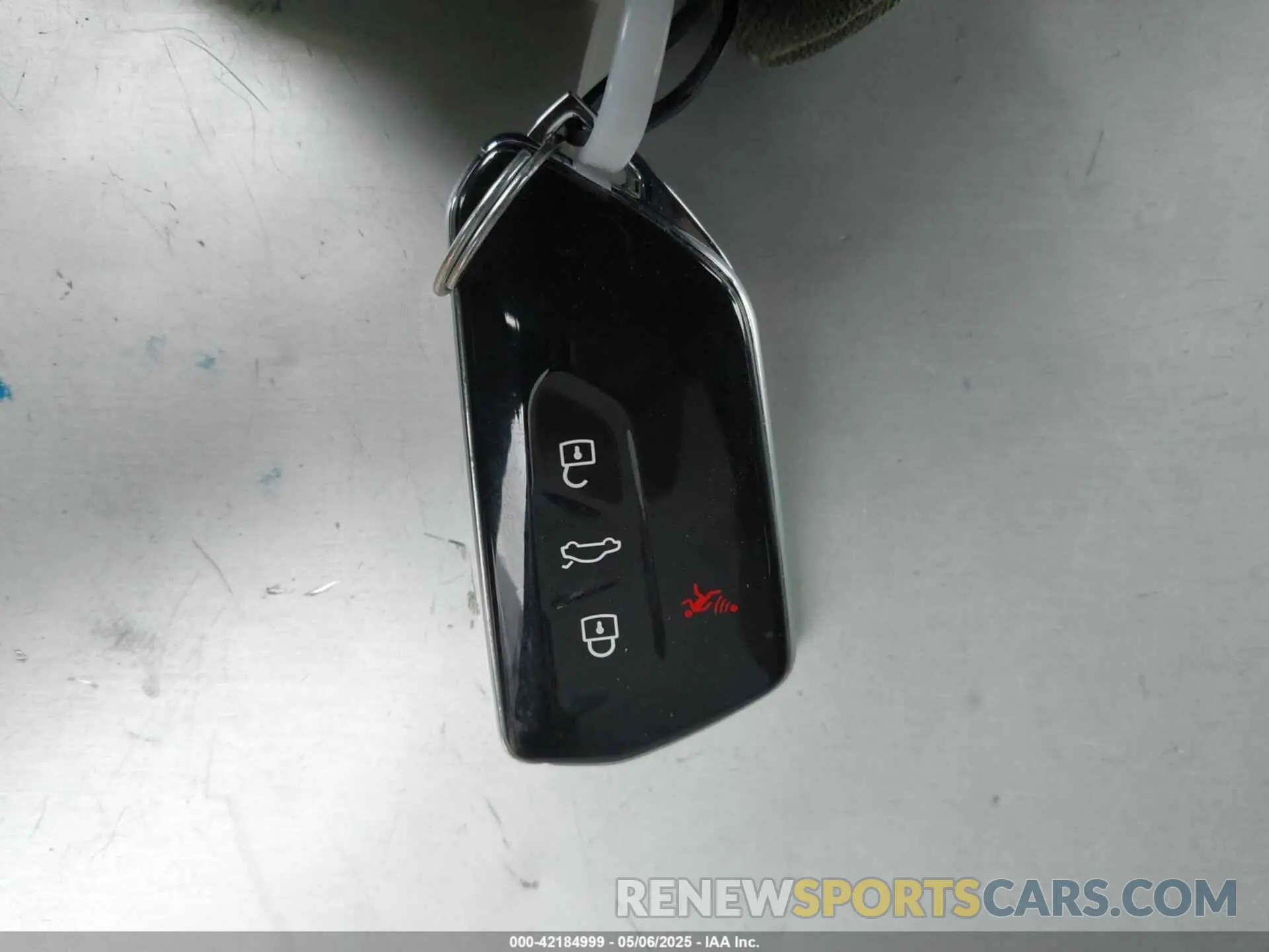 11 fotografías del automóvil dañado 1V2CMPE82PC033095 VOLKSWAGEN ID.4 2023