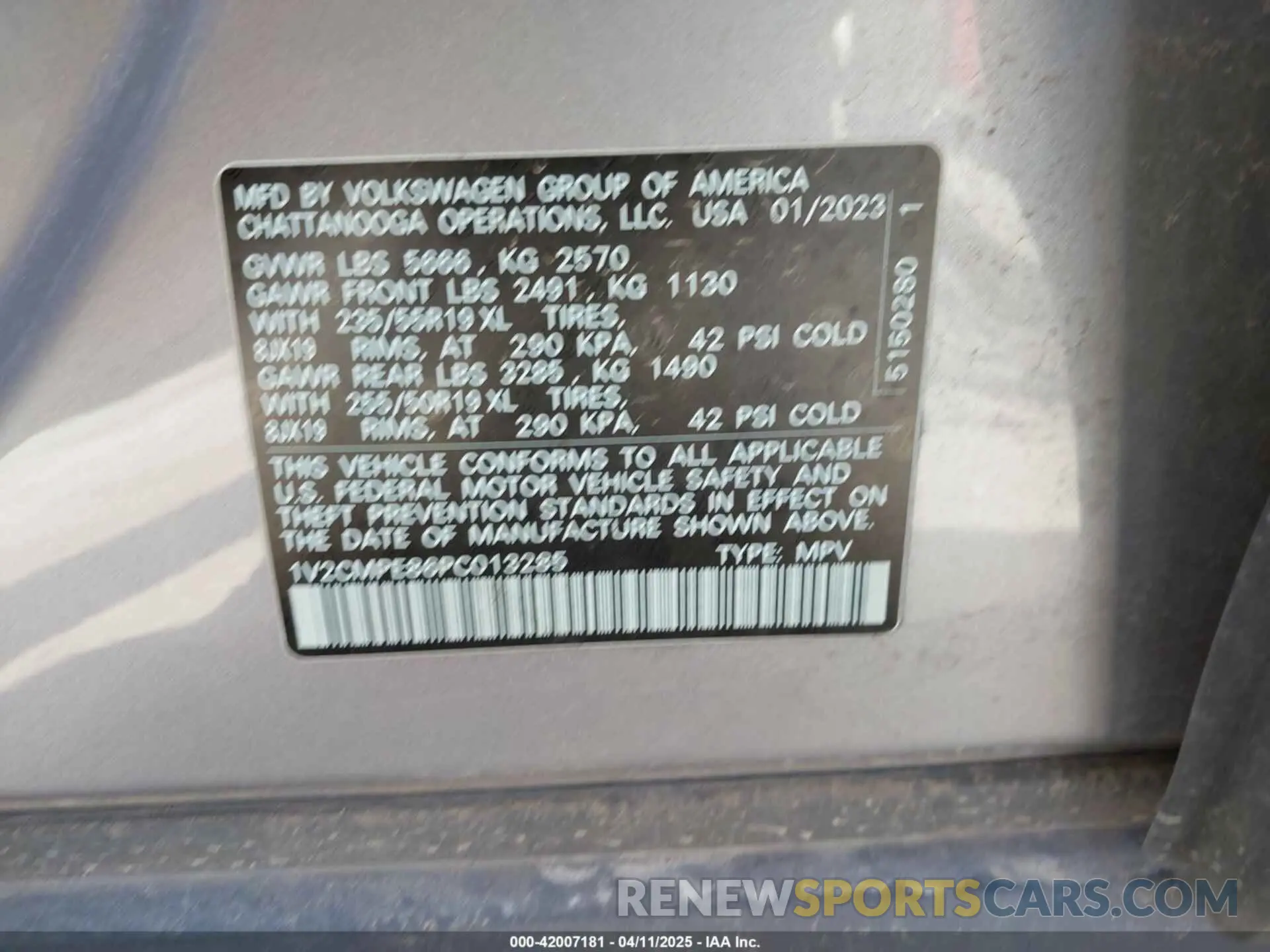 9 fotografías del automóvil dañado 1V2CMPE86PC013285 VOLKSWAGEN ID.4 2023