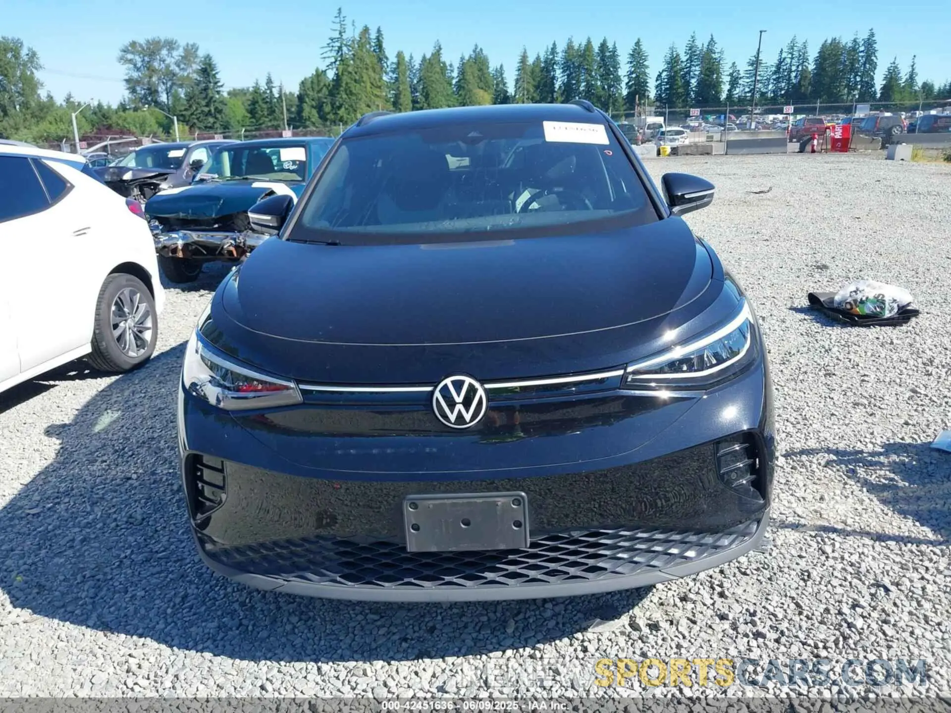 12 fotografías del automóvil dañado 1V2DNPE86PC033165 VOLKSWAGEN ID.4 2023