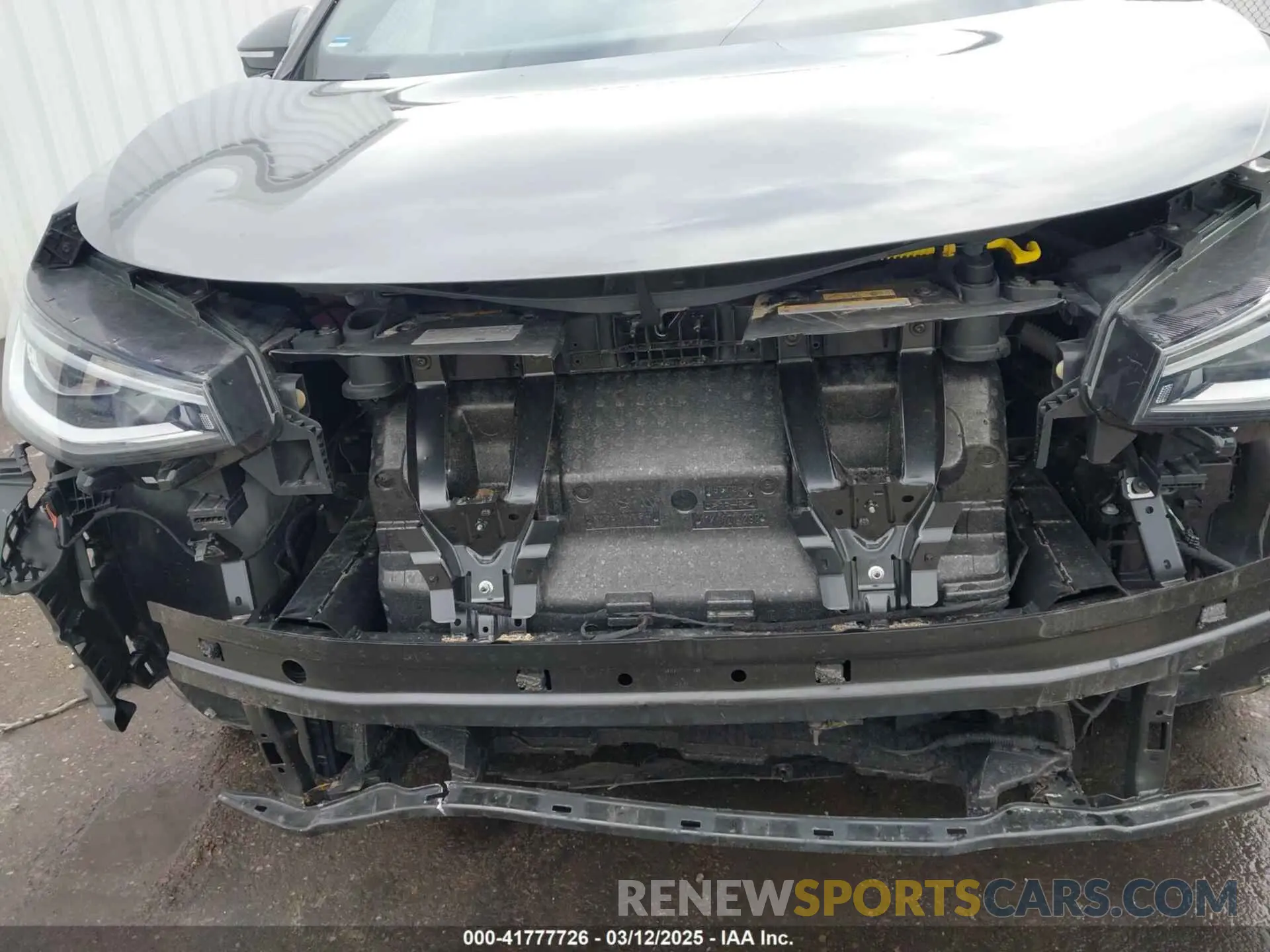 10 fotografías del automóvil dañado 1V2FMPE87PC011624 VOLKSWAGEN ID.4 2023