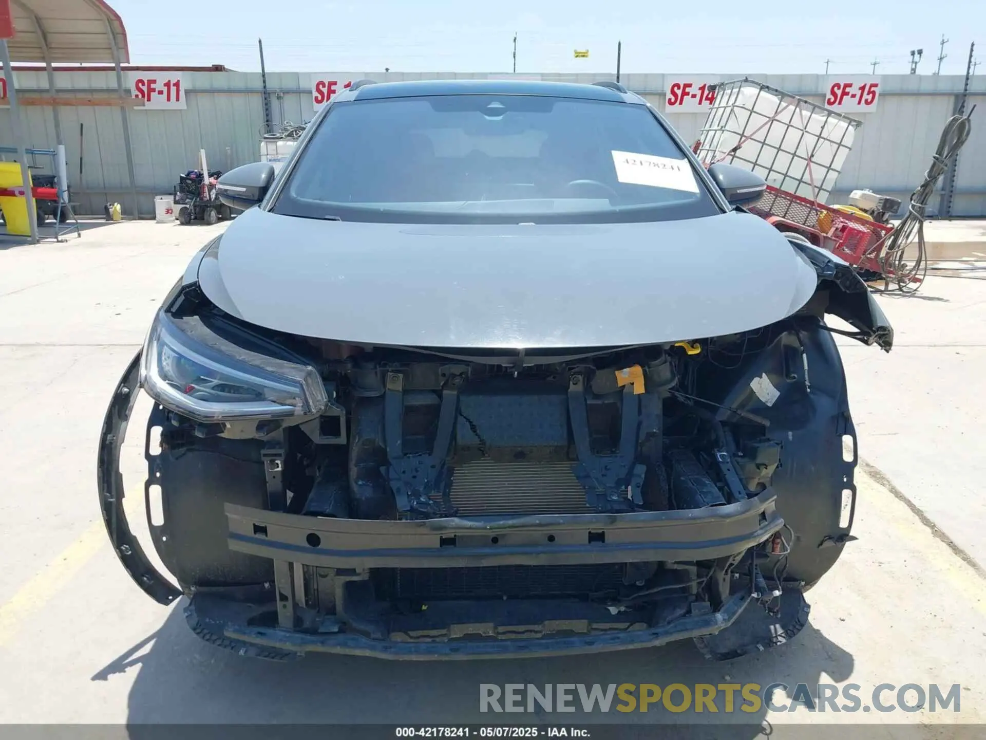 13 fotografías del automóvil dañado 1V2GNPE80PC006590 VOLKSWAGEN ID.4 2023