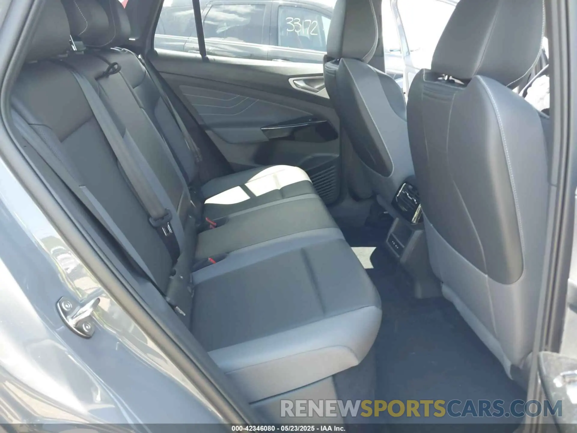 8 fotografías del automóvil dañado 1V2GNPE80PC006735 VOLKSWAGEN ID.4 2023