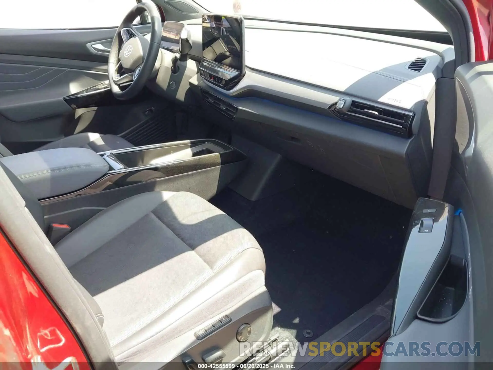 5 fotografías del automóvil dañado 1V2JNPE87PC014191 VOLKSWAGEN ID.4 2023