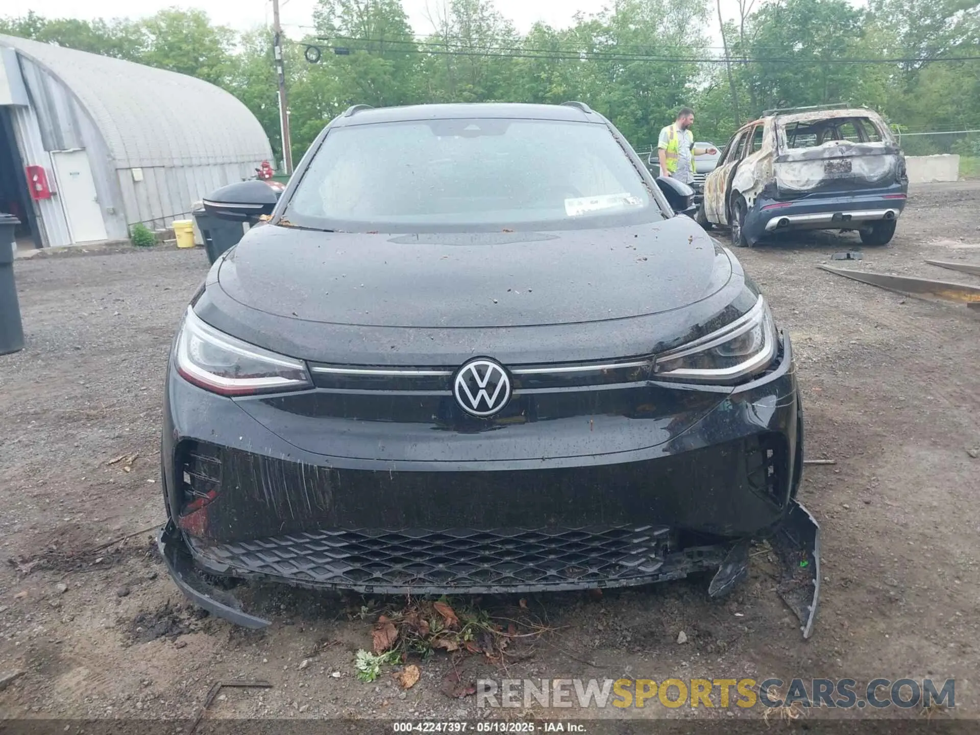 12 fotografías del automóvil dañado 1V2VMPE82PC032604 VOLKSWAGEN ID.4 2023