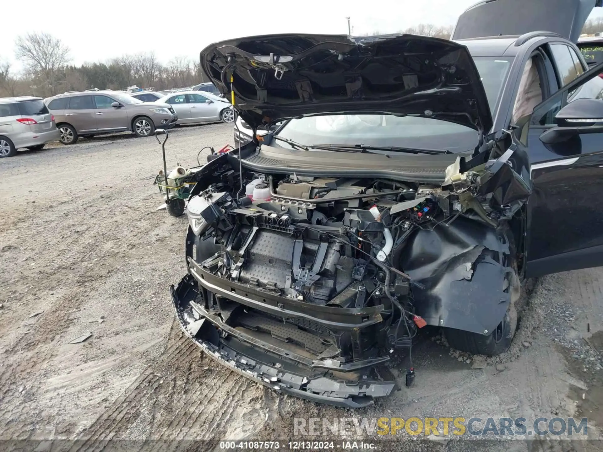 6 fotografías del automóvil dañado 1V2VMPE84PC014427 VOLKSWAGEN ID.4 2023