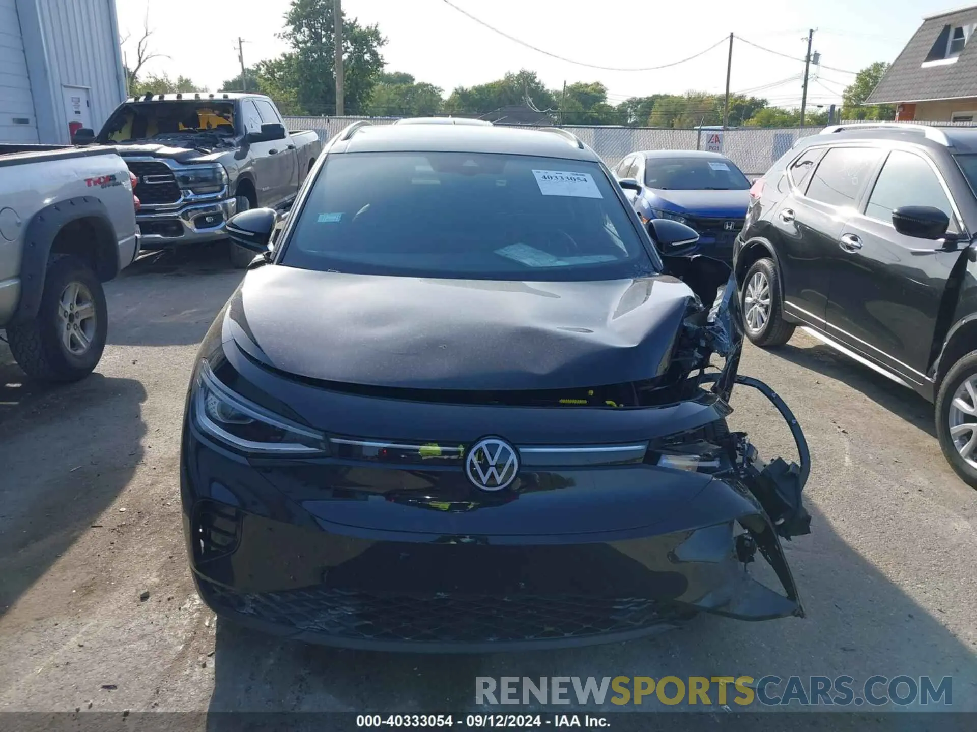 12 fotografías del automóvil dañado 1V2VMPE84PC024813 VOLKSWAGEN ID.4 2023