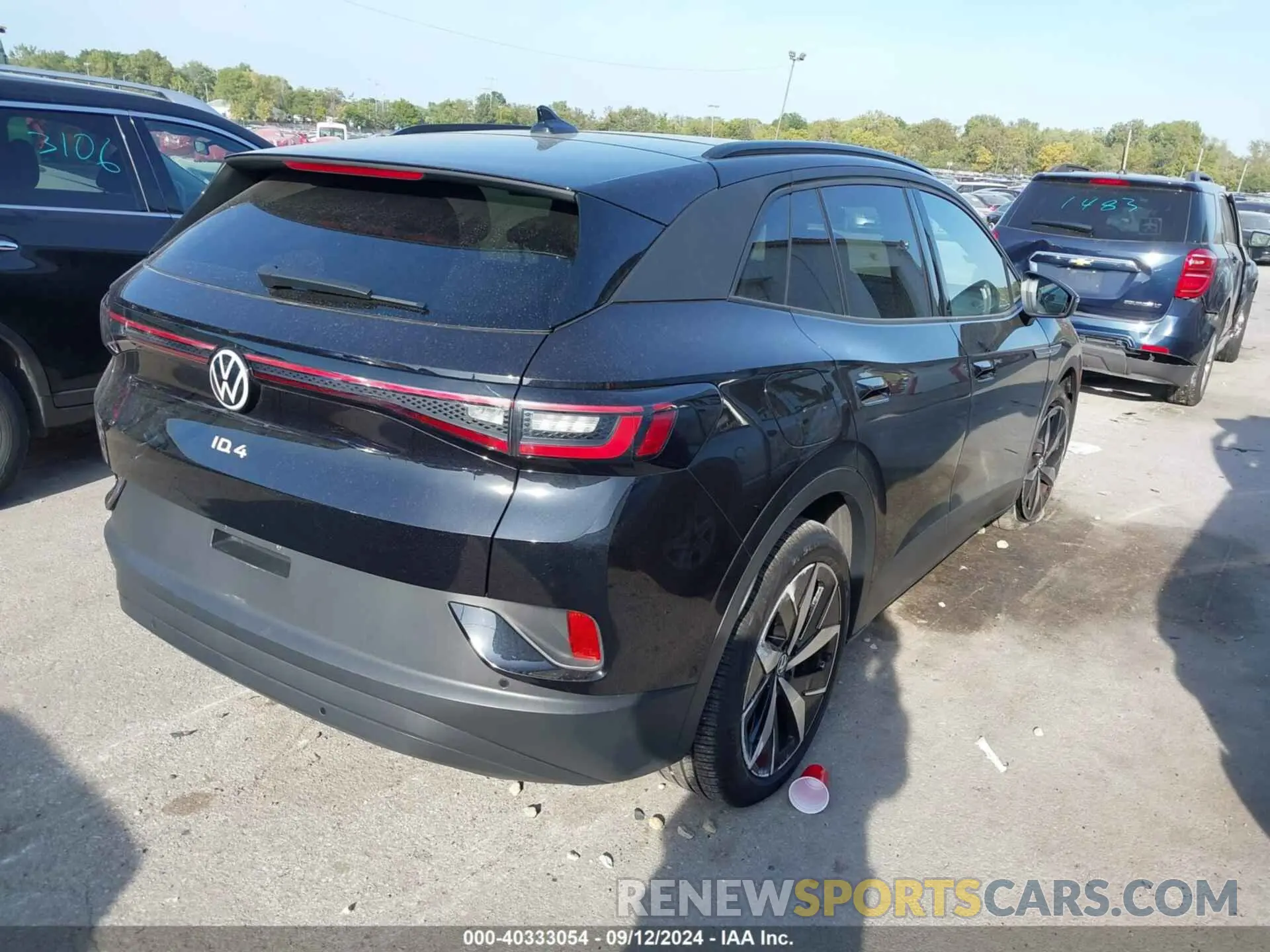4 fotografías del automóvil dañado 1V2VMPE84PC024813 VOLKSWAGEN ID.4 2023