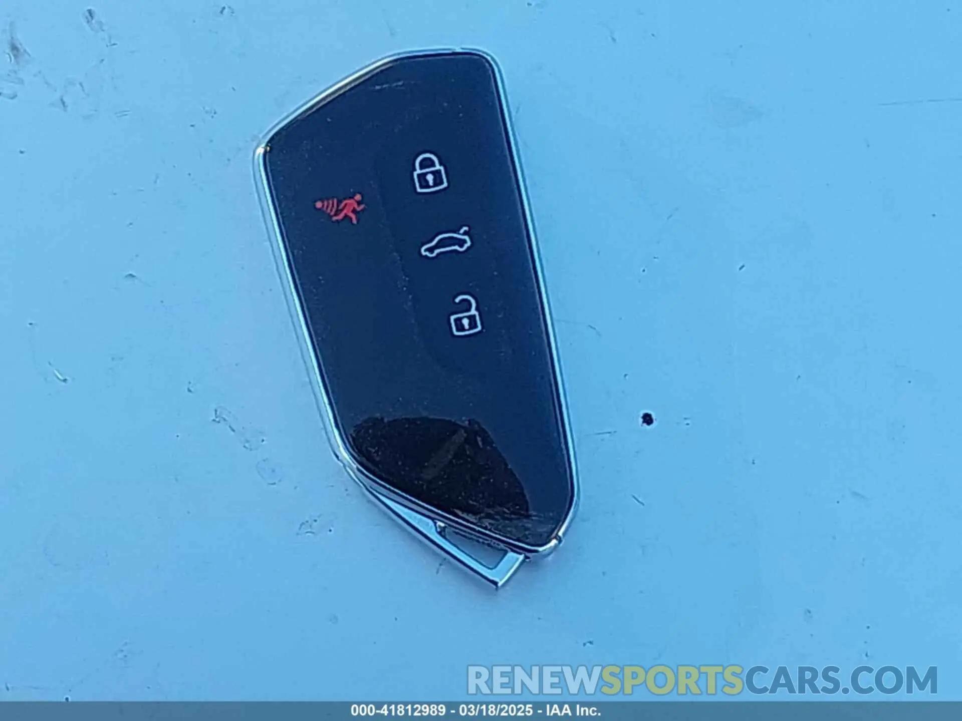 11 fotografías del automóvil dañado 1V2VMPE85PC046352 VOLKSWAGEN ID.4 2023