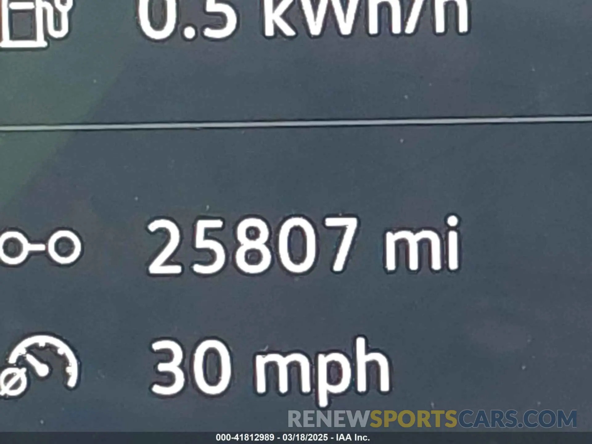 15 fotografías del automóvil dañado 1V2VMPE85PC046352 VOLKSWAGEN ID.4 2023