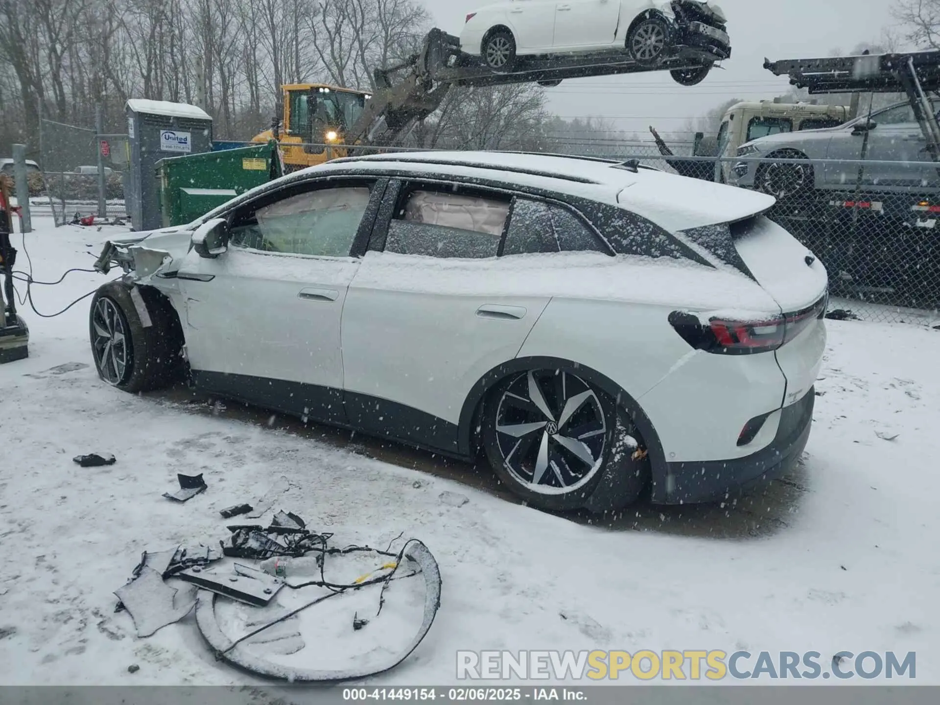 14 fotografías del automóvil dañado 1V2VMPE89PC022250 VOLKSWAGEN ID.4 2023