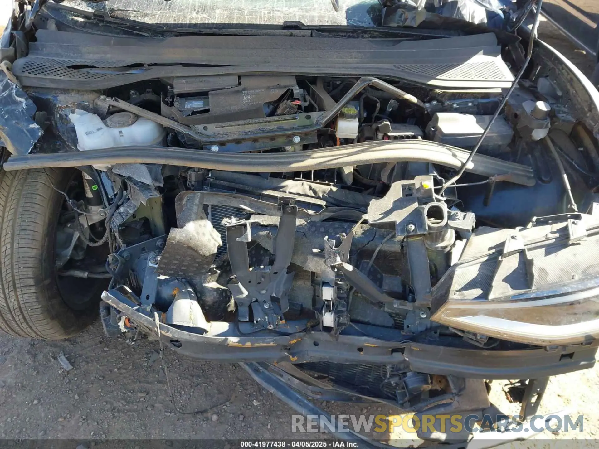 10 fotografías del automóvil dañado 1V2VMPE8XPC050879 VOLKSWAGEN ID.4 2023